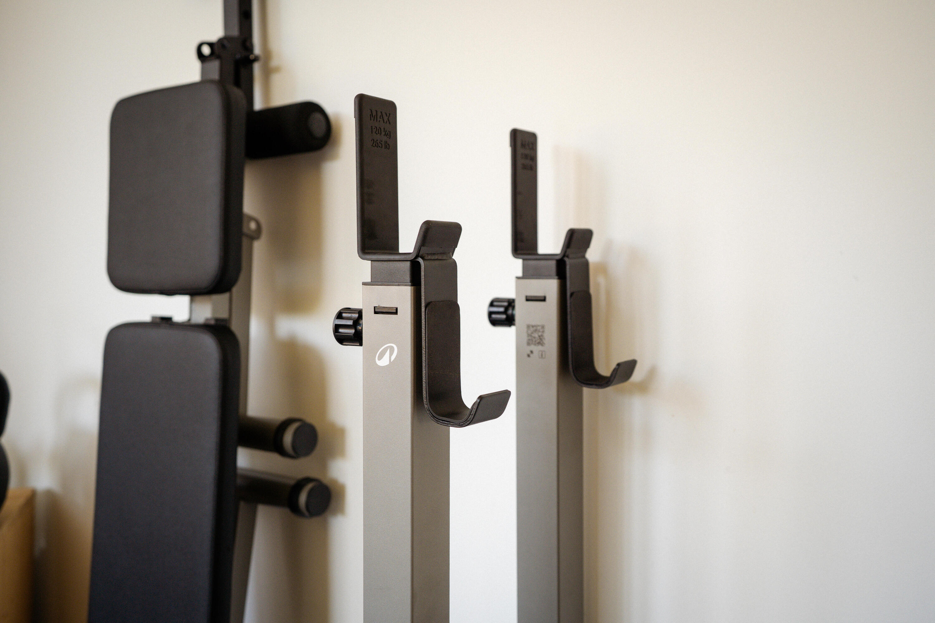 Fold-Down / Incline Weights Bench 500 13/18