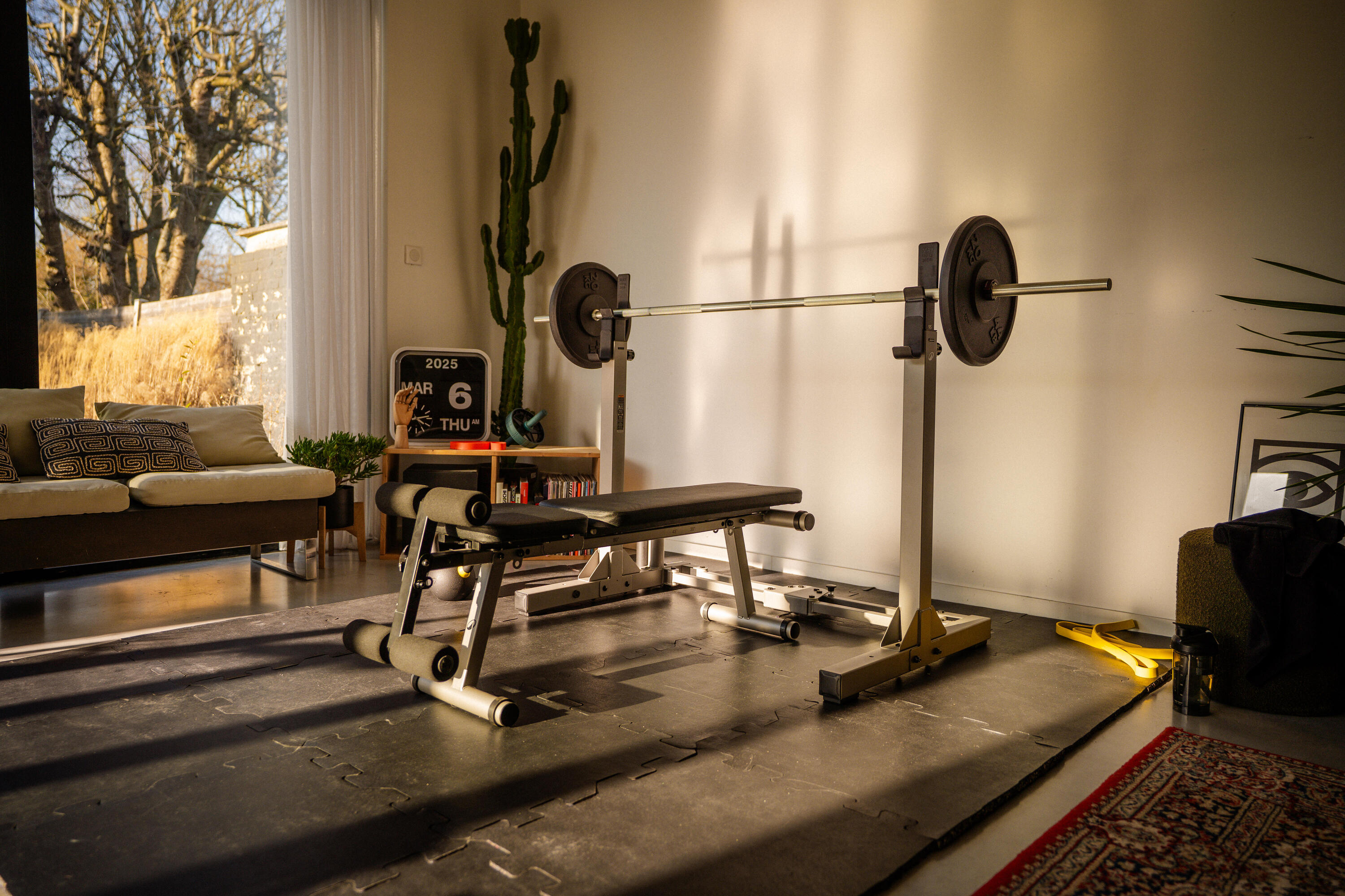 Fold-Down / Incline Weights Bench 500 17/18