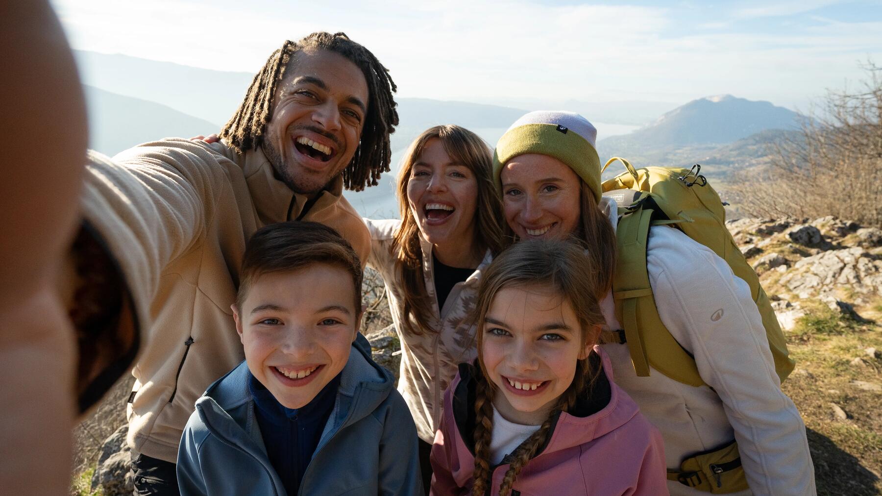 7 activități în zăpadă pentru copiii cu vârsta de peste un an