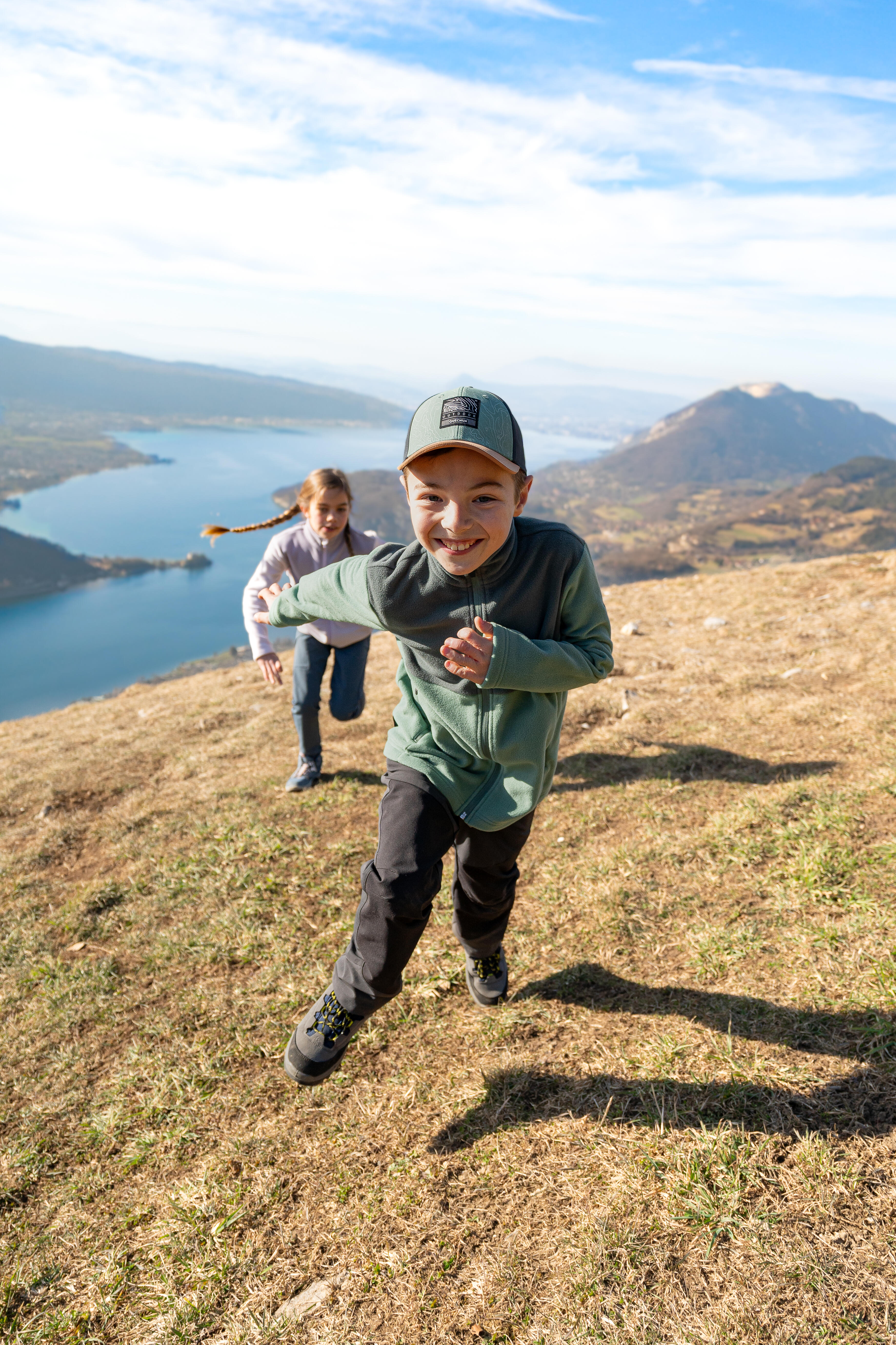 Veste de randonnée en polaire enfant, MH 500 Âge 7-15 ans - QUECHUA