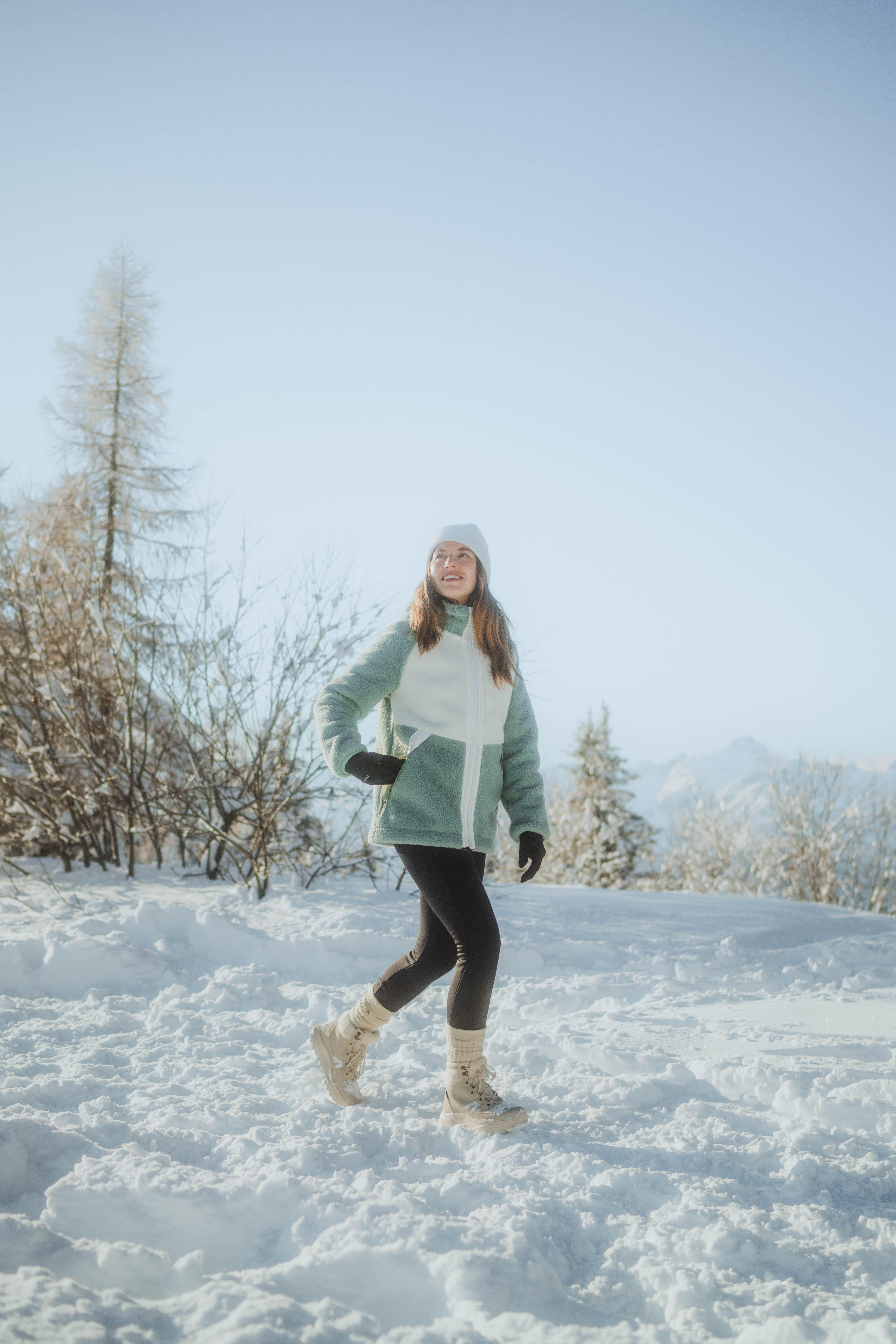 Women’s Fleece Hiking Jacket, MH 900 - QUECHUA