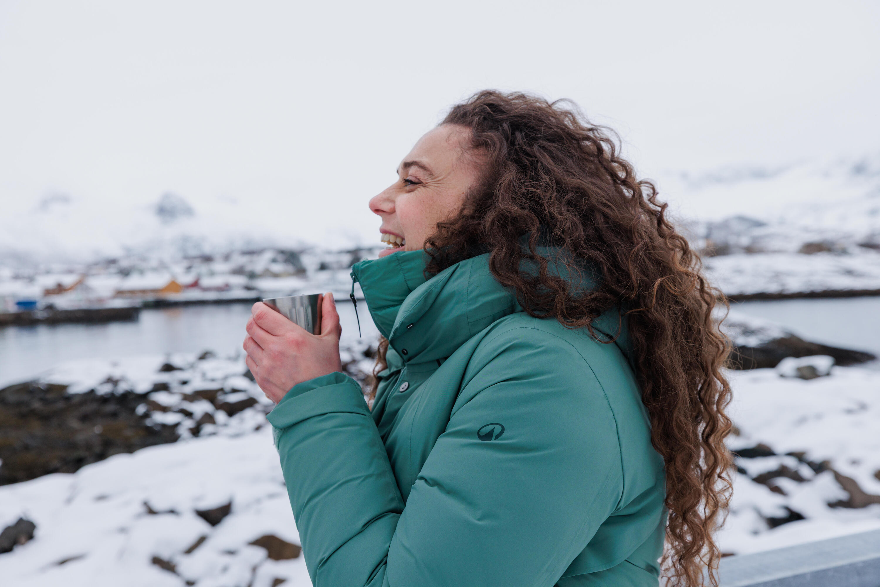 Parka de plumón para montaña y nieve impermeable Mujer Quechua NH900 19/20
