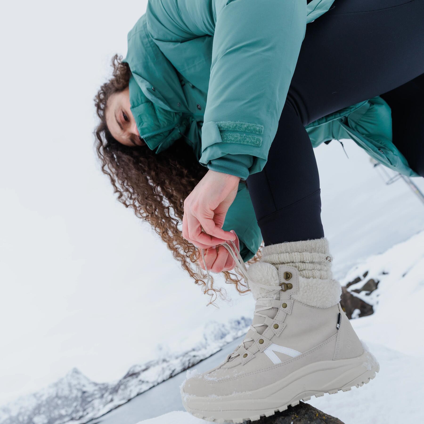 How to choose the right shoes for winter hiking