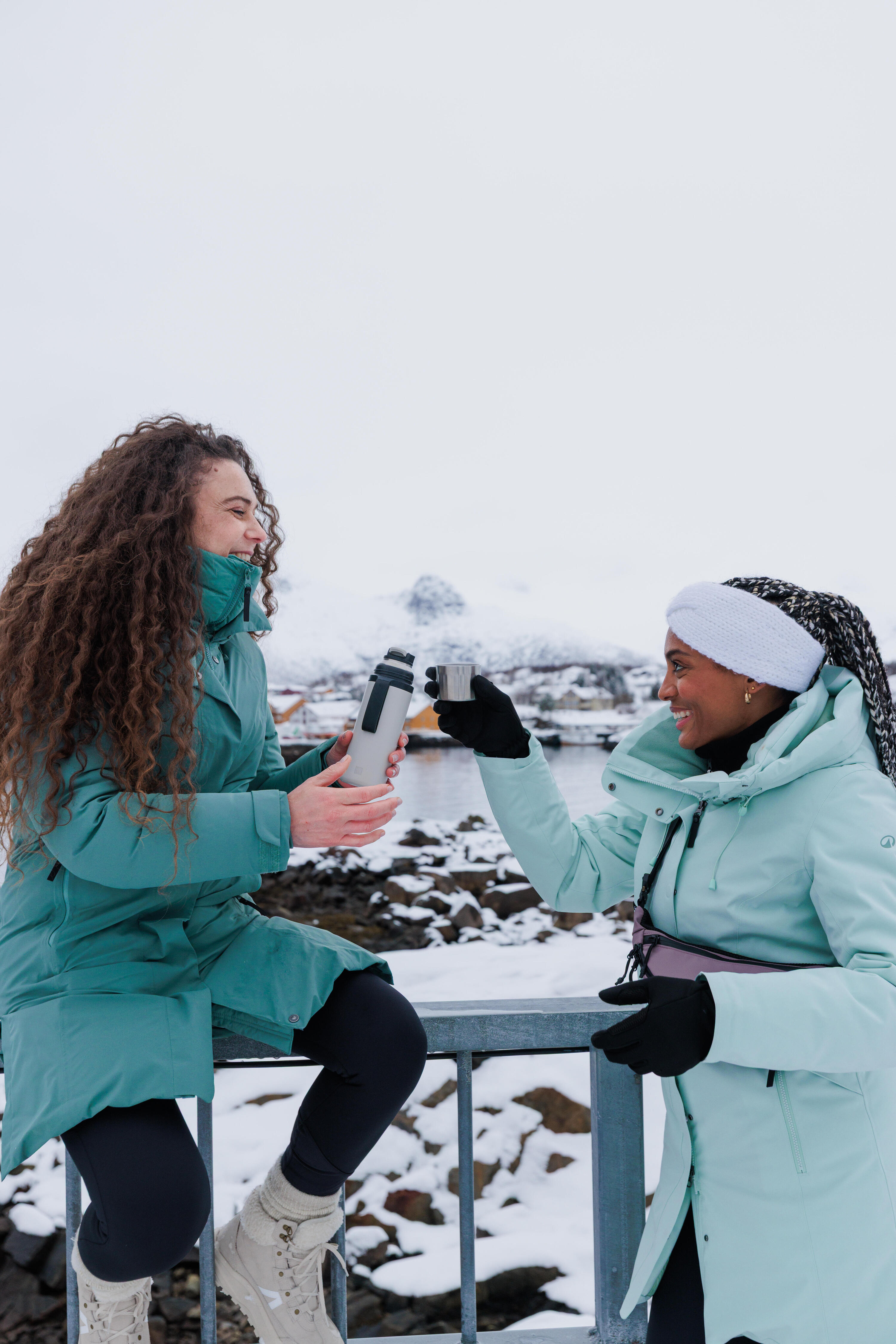 Women’s waterproof hiking parka -10°C, NH500 - Green 13/15