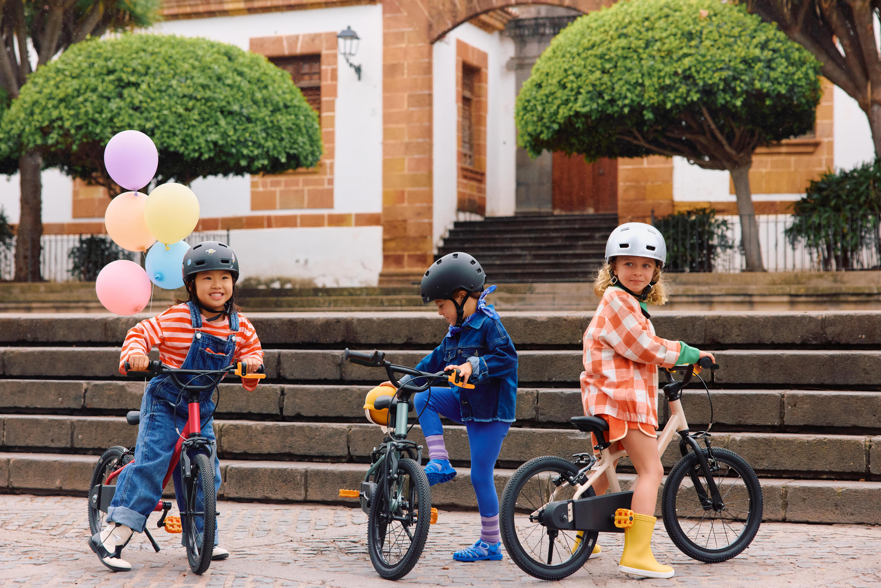 Vélo enfant 16 po, 500 Flamme Âge 4-6 ans - BTWIN