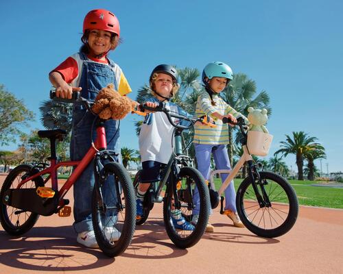 Comment apprendre à son enfant à faire du vélo?