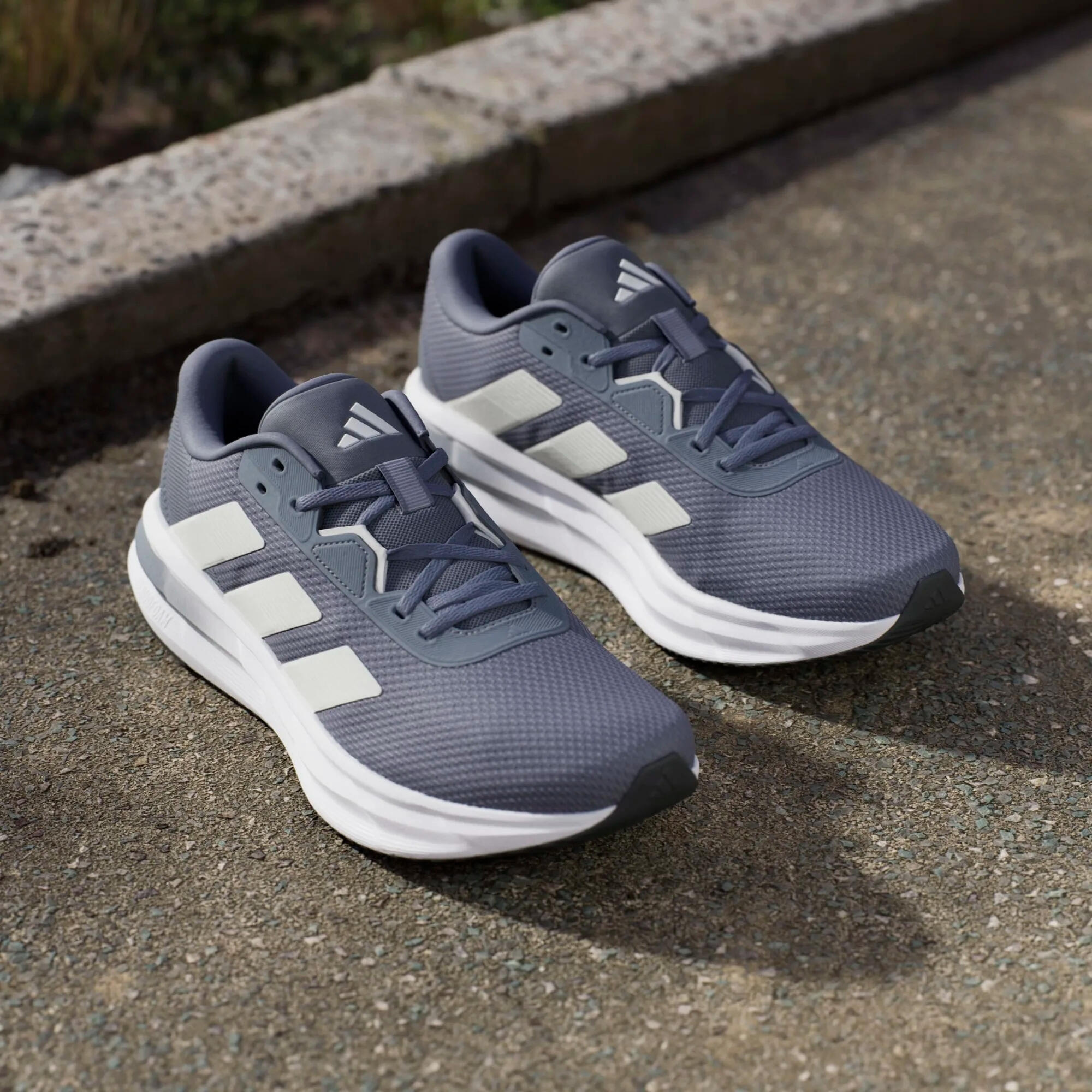 Tenis de running para Hombre Adidas Galaxy Gris Decathlon