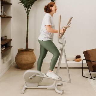 Smart Elliptical with 10 Resistance Level, 4kg Flywheel, Supports upto 110Kg