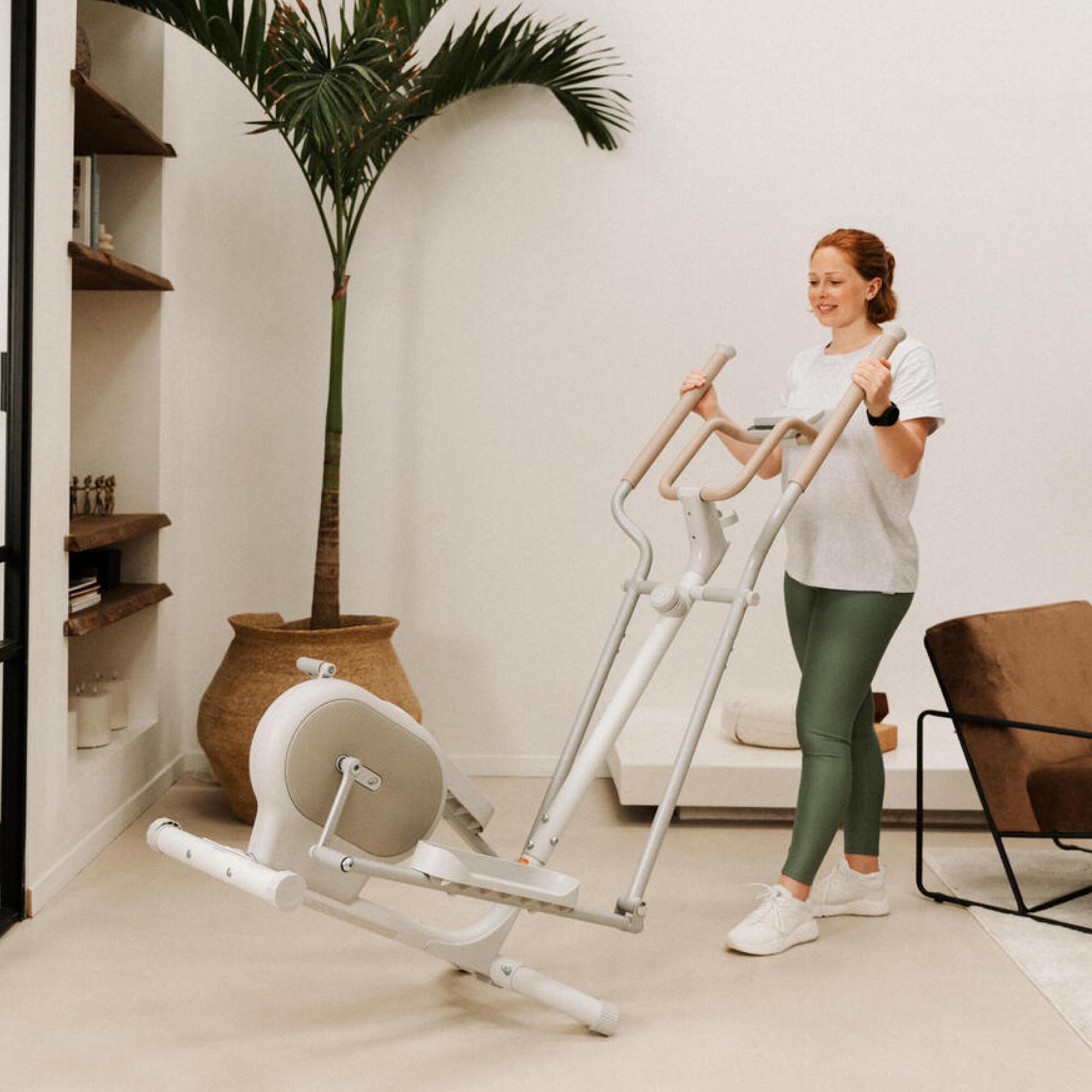 Smart Elliptical with 10 Resistance Level, 4kg Flywheel, Supports upto 110Kg