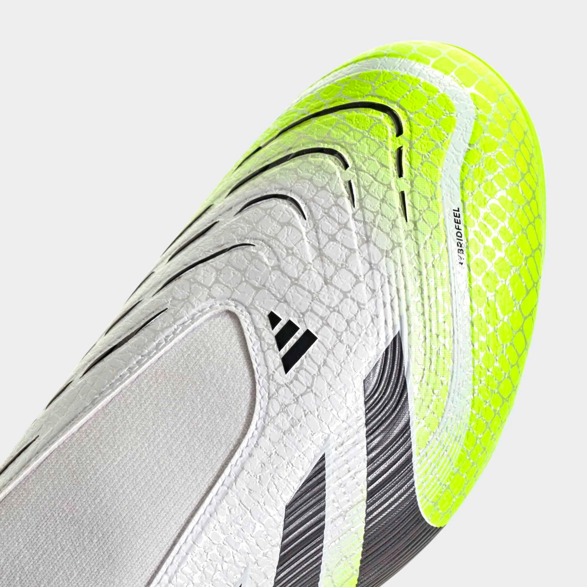 Adult Boots Predator League Laceless FG/MG - White/Green | Decathlon