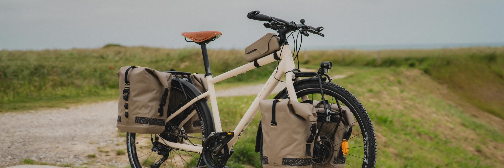 Comment choisir ses sacoches pour randonner à vélo