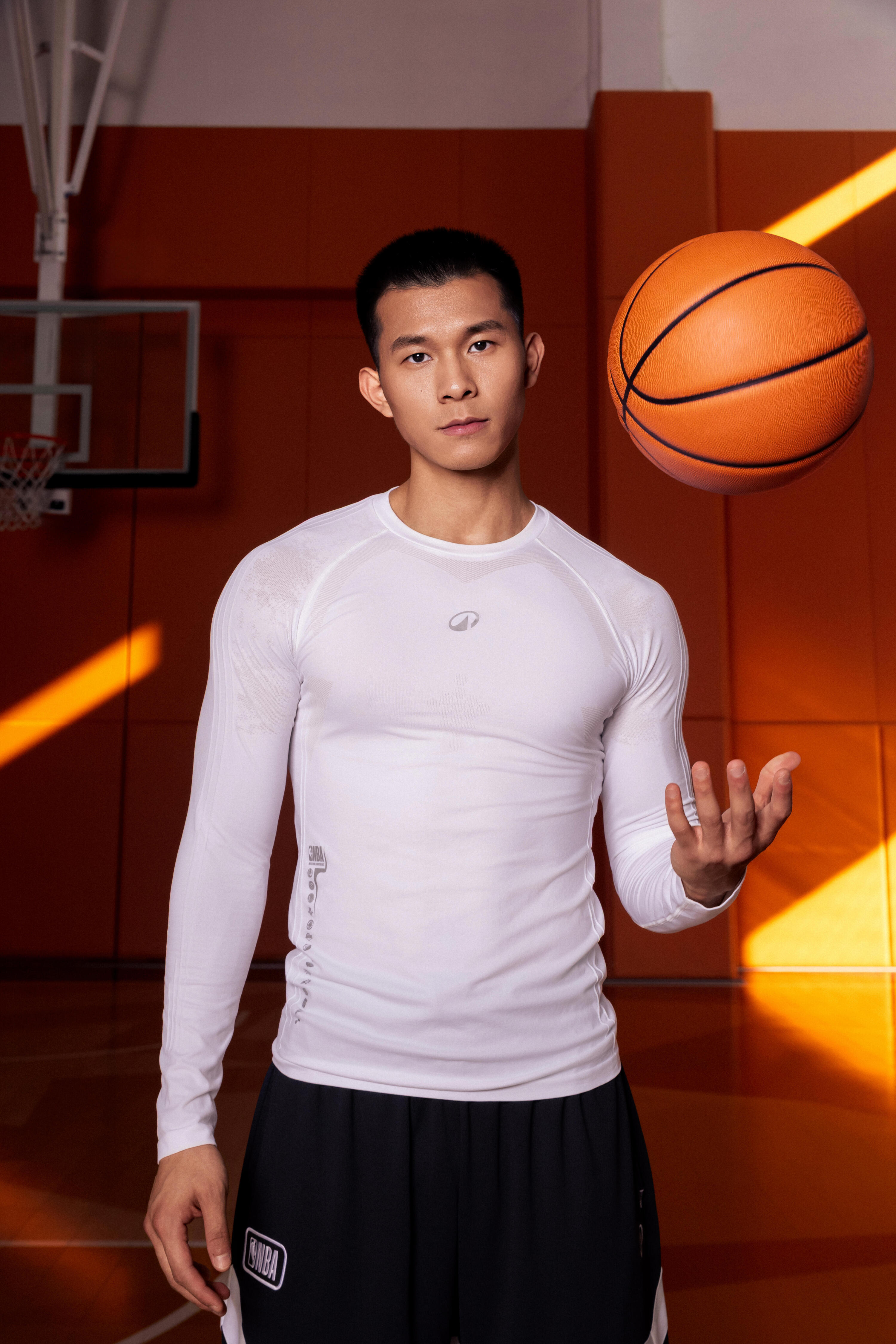 Podkoszulek do koszykówki długi rękaw unisex NBA Tarmak 900 bez szwów 7/9