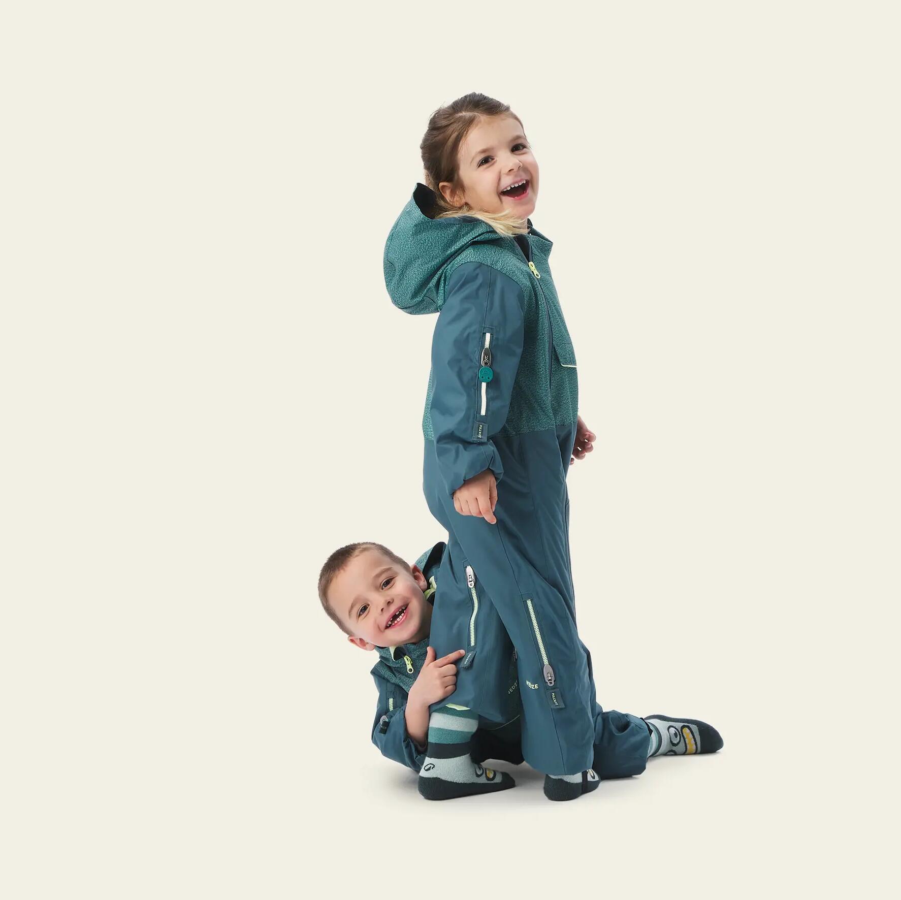Comment bien habiller un enfant au ski ?