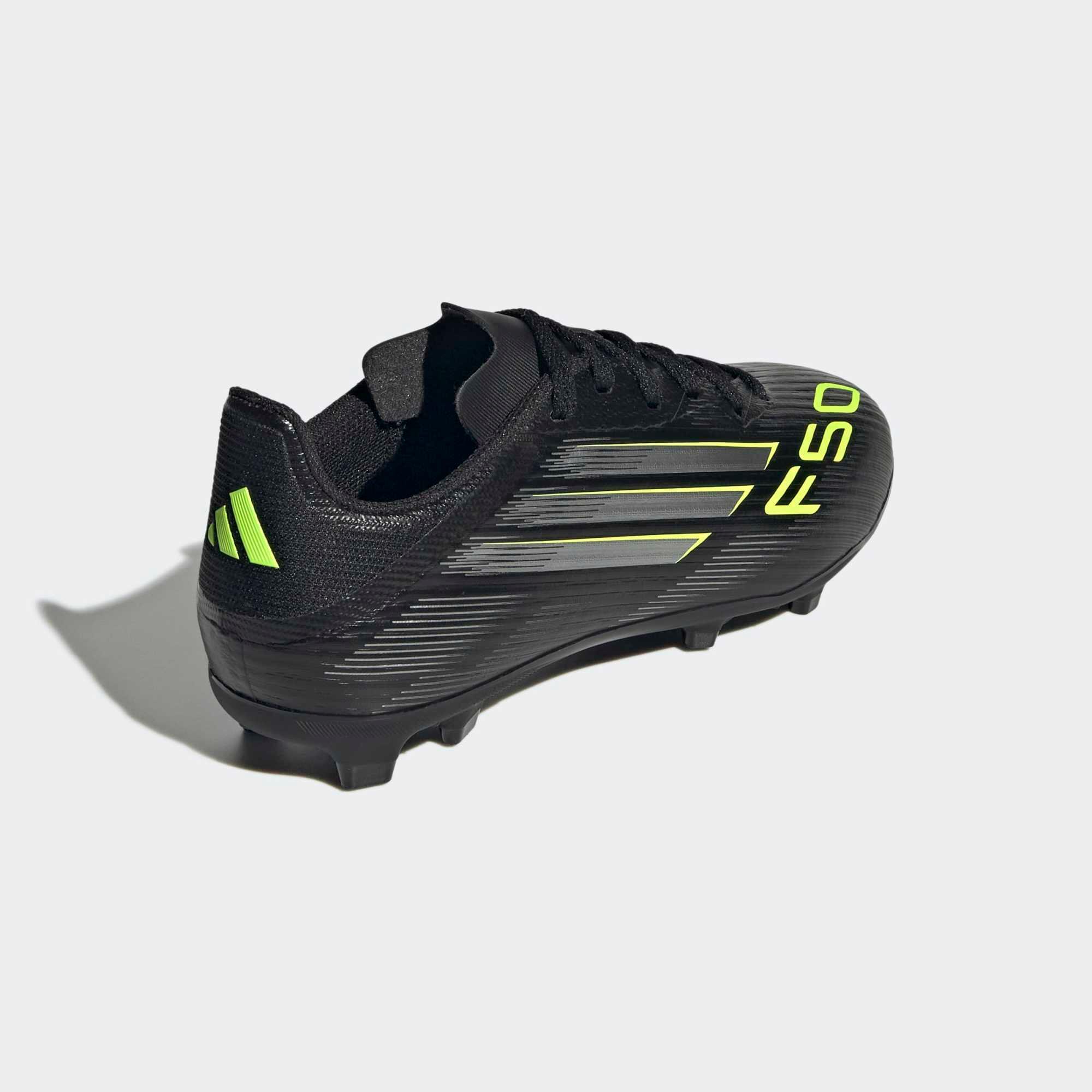 Chaussure F50 League FG/MG Enfant Black Pack 11/12