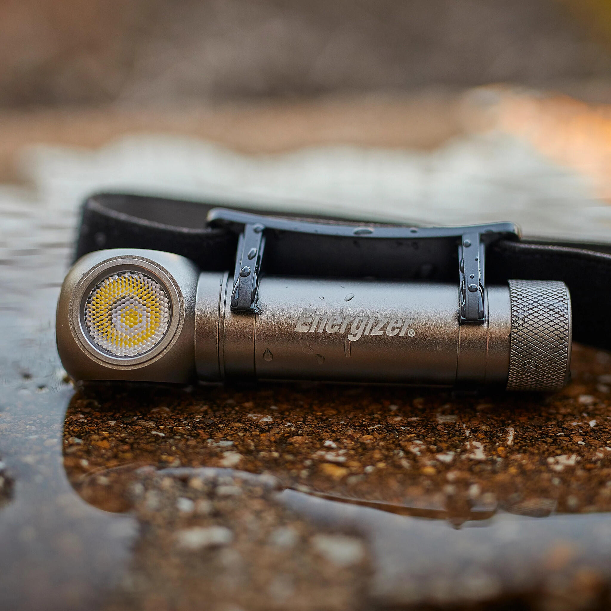 LAMPE FRONTALE & TORCHE ENERGIZER HYBRID - 1000 lumens 5/5