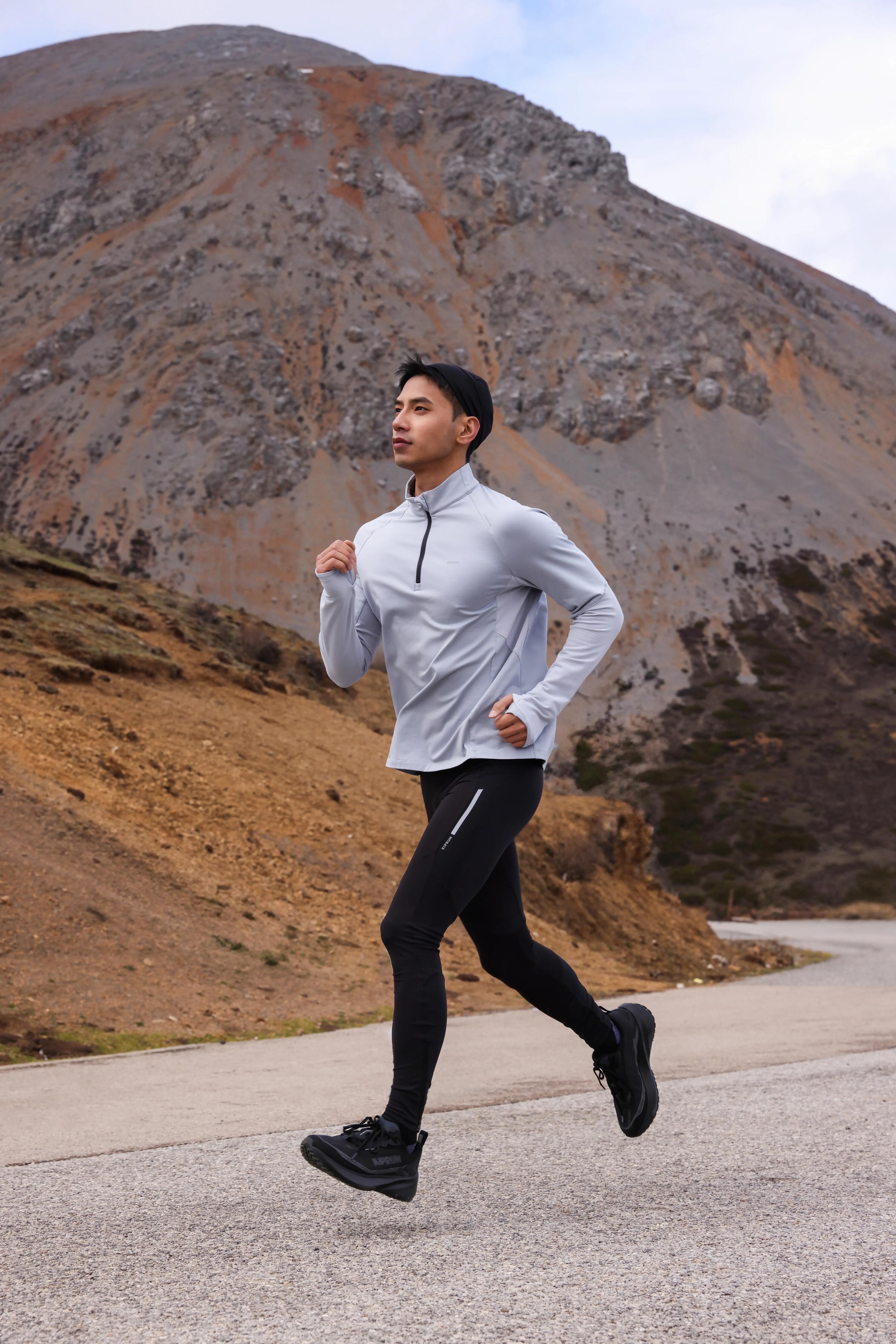 Chandail de course à manches longues chaud avec demi-zip homme, Run 500 7/9