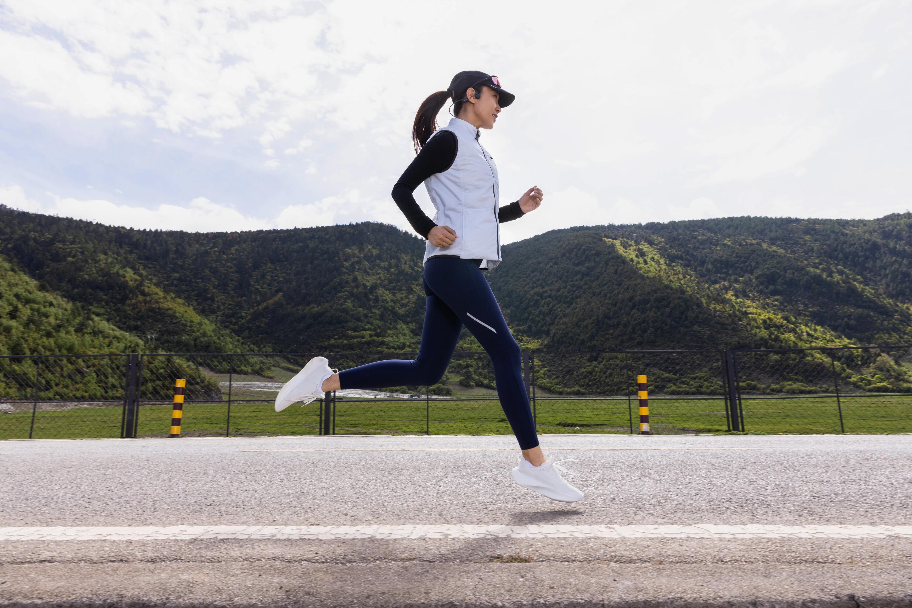 Warme Laufleggings Damen Kiprun Run 500 grau 10/12