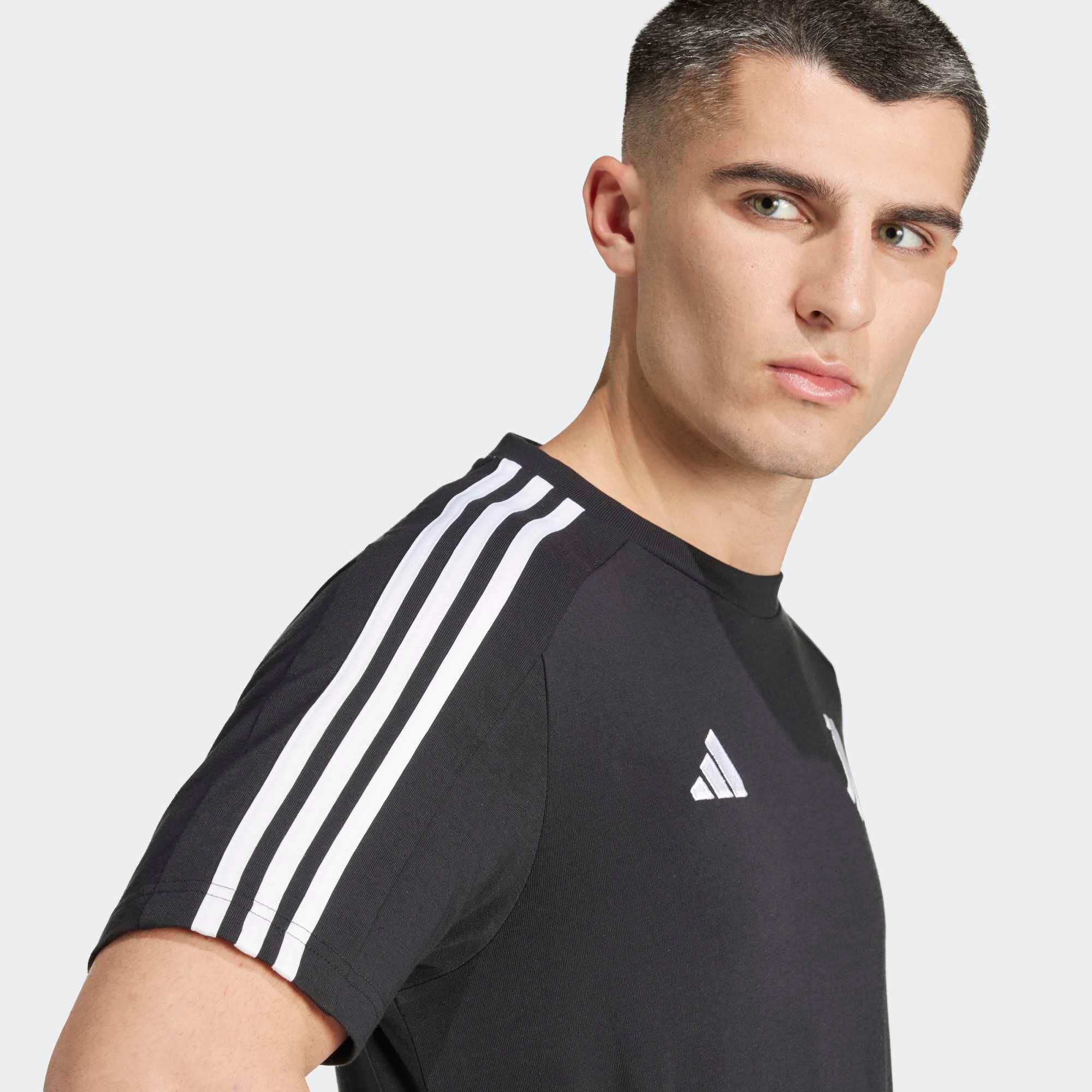 Gebraucht - Damen/Herren Fußball T-Shirt - Juventus 25/26  4/7