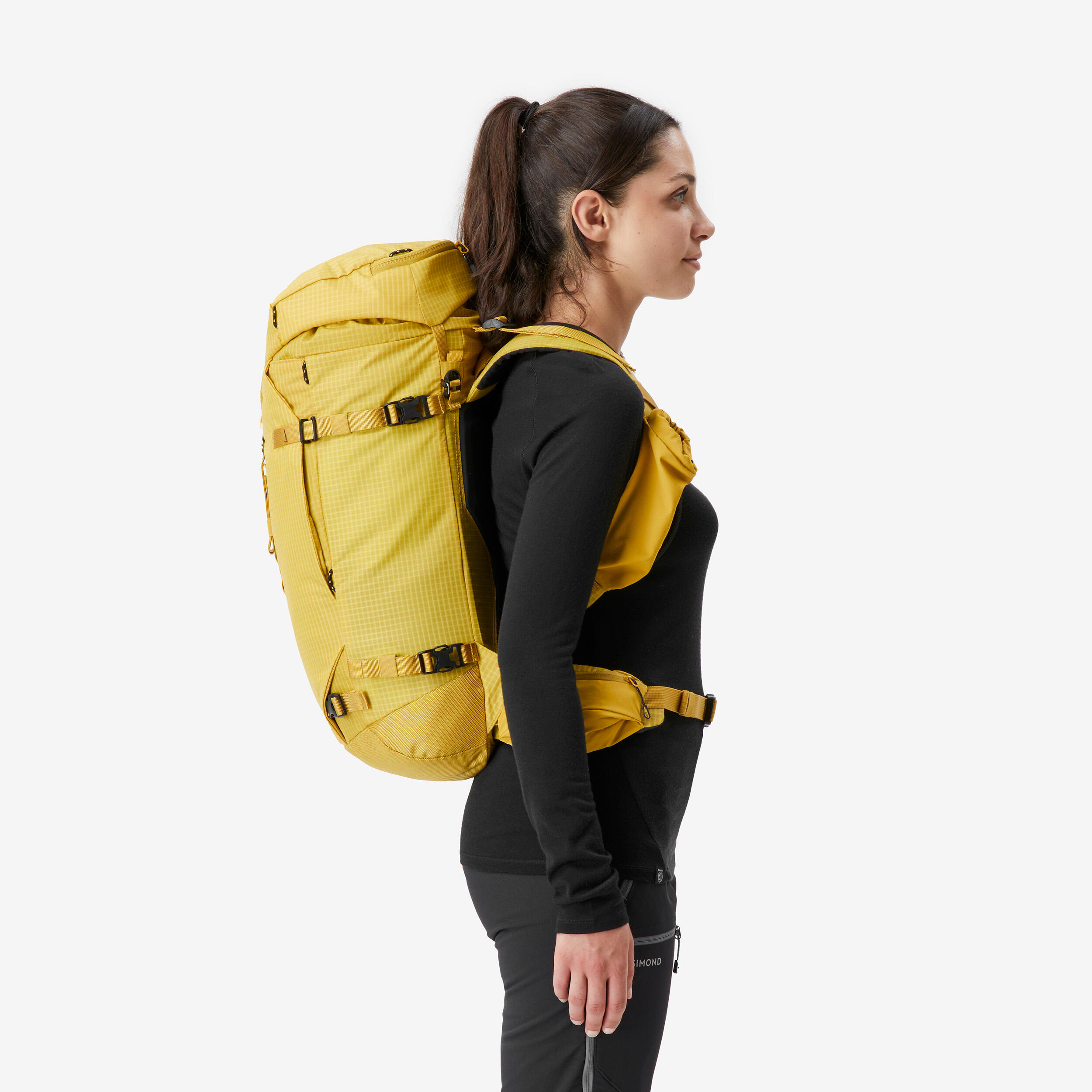 Versatile and modular mountaineering backpack Alpinism 33 yellow