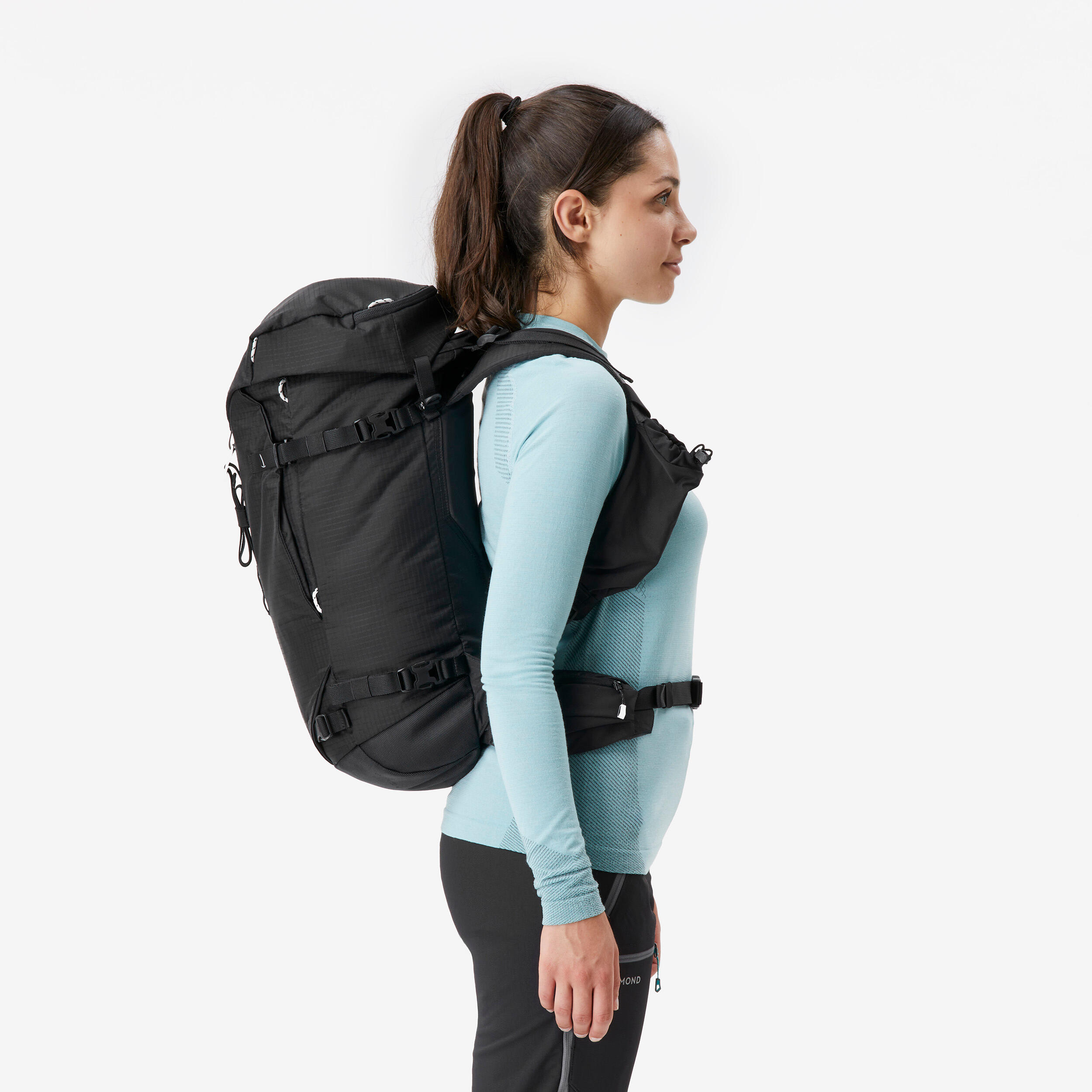 Versatile and modular mountaineering backpack, Alpinism 33 Black