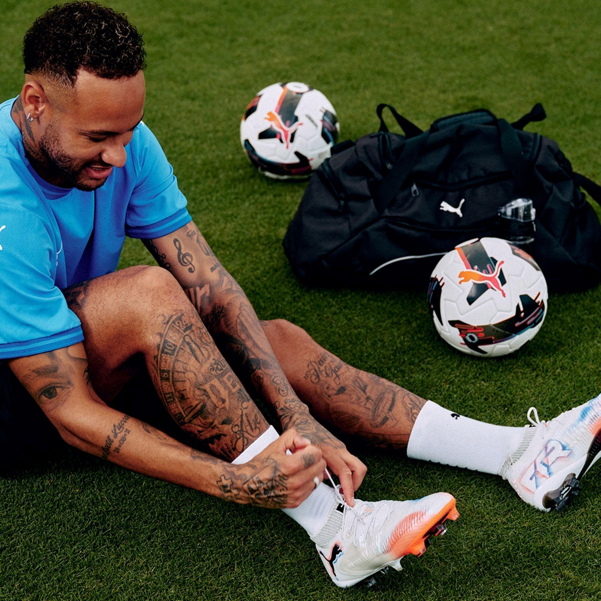 値段交渉大歓迎！FUTURE 8 ULTIMATE AG28.5cm ほぼ未使用 PUMA公式】ユニセックス フューチャー 8 アルティメット