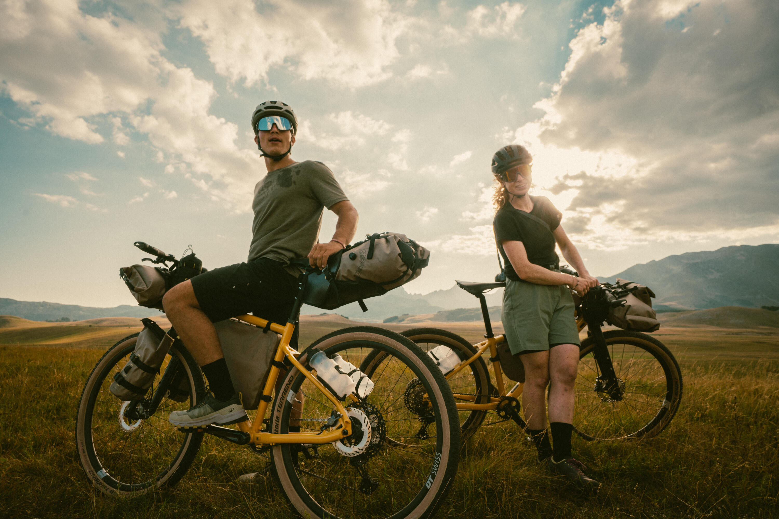 Vélo de voyage offroad bikepacking, ADVT 920 jaune 9/15