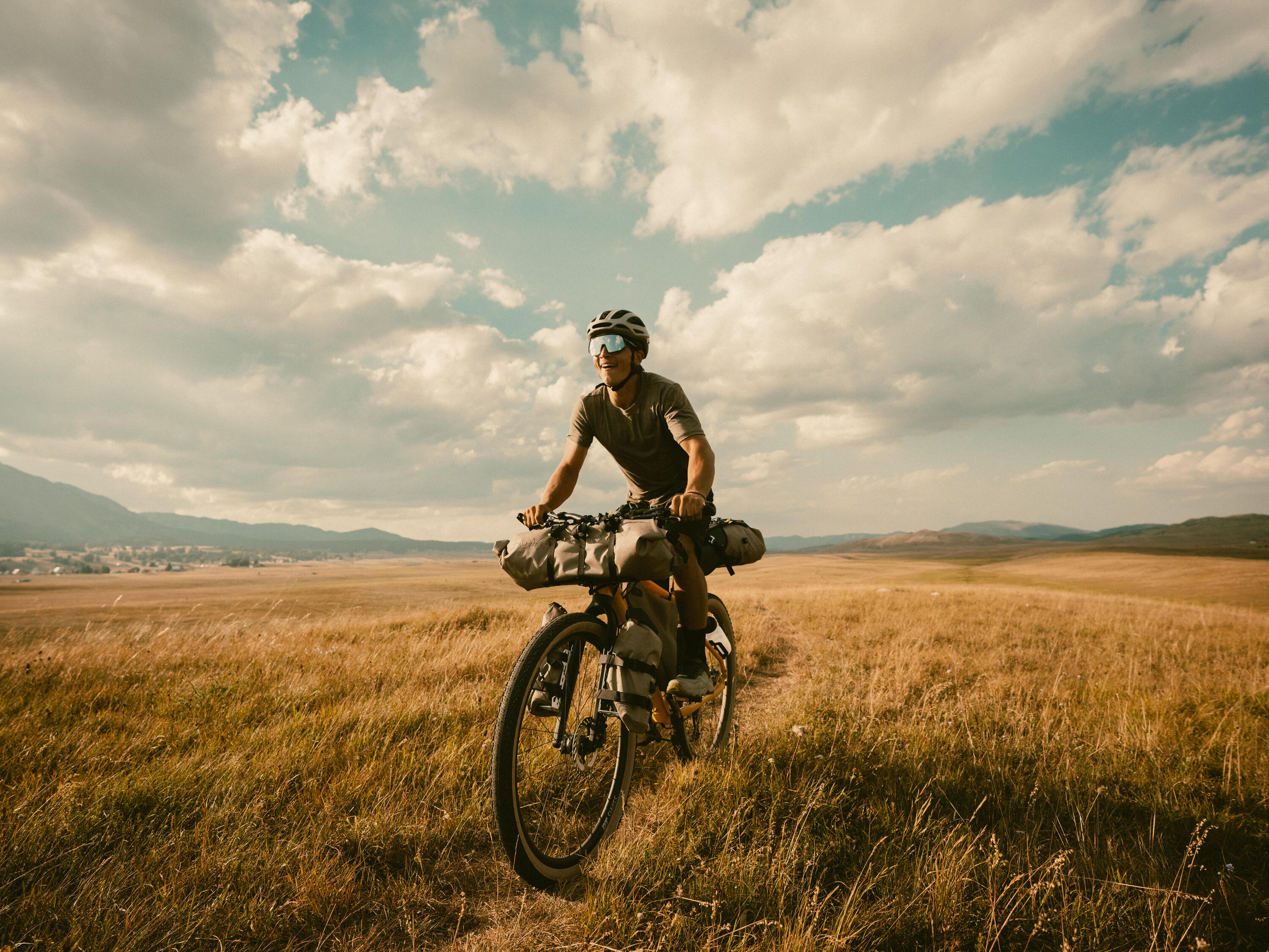 Vélo de voyage offroad bikepacking, ADVT 920 jaune 8/15