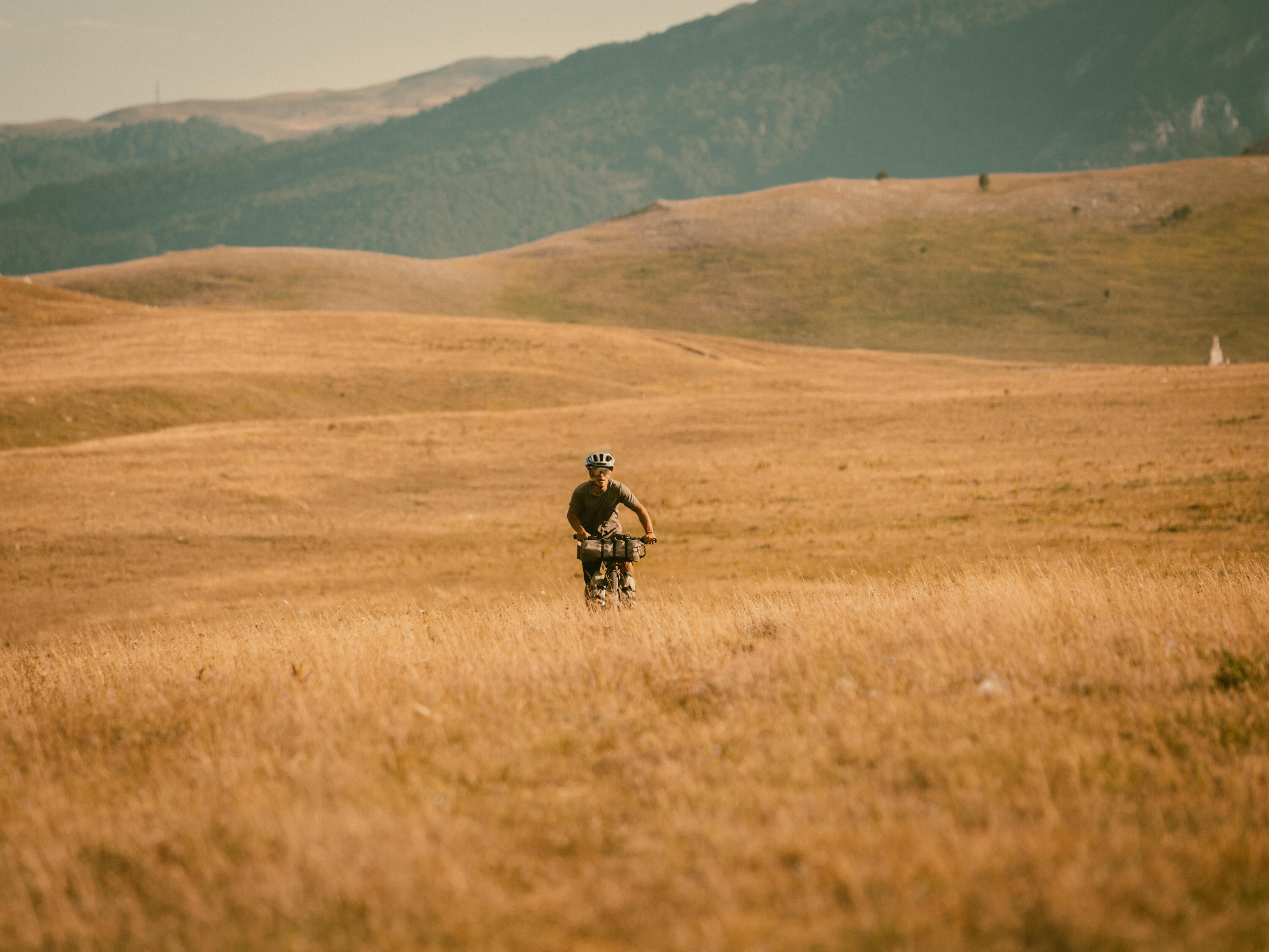 Vélo de voyage offroad bikepacking, ADVT 920 jaune 12/15
