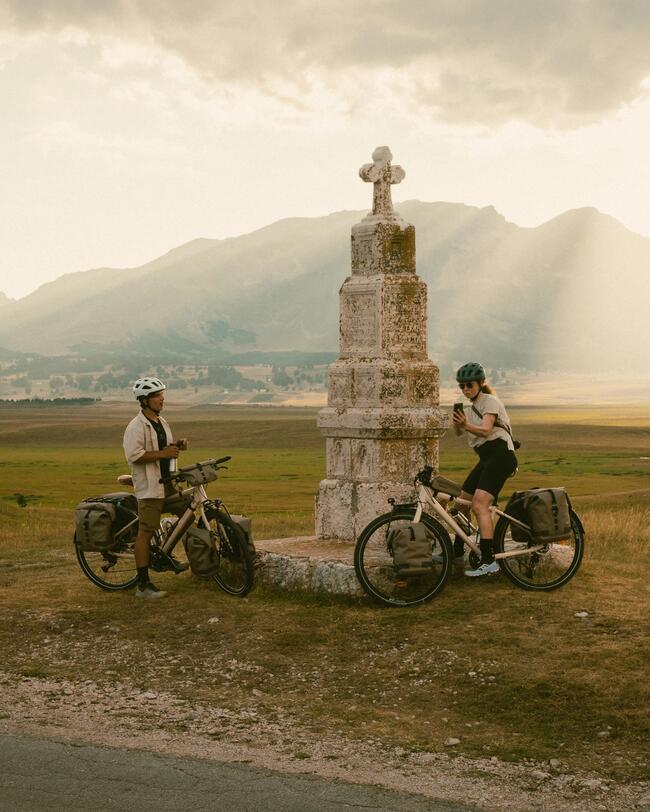 Bici Gravel Per Lunghi Viaggi Bici Gravel Per Viaggi Noleggio Bici