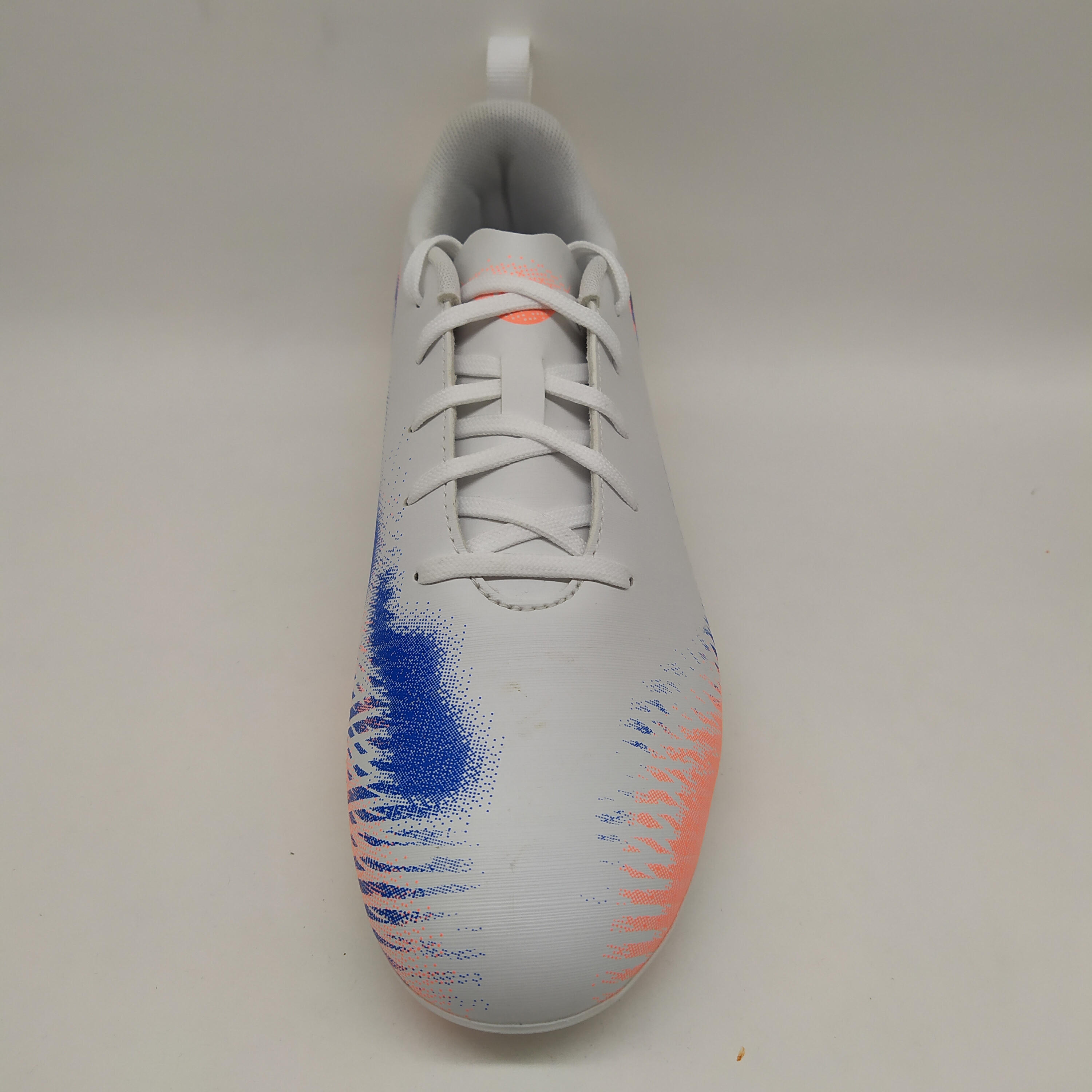 CHUTEIRAS DE FUTEBOL CRIANÇA FUTURE 8 PLAY MG -  BRANCO AZUL VERMELHO 3/7