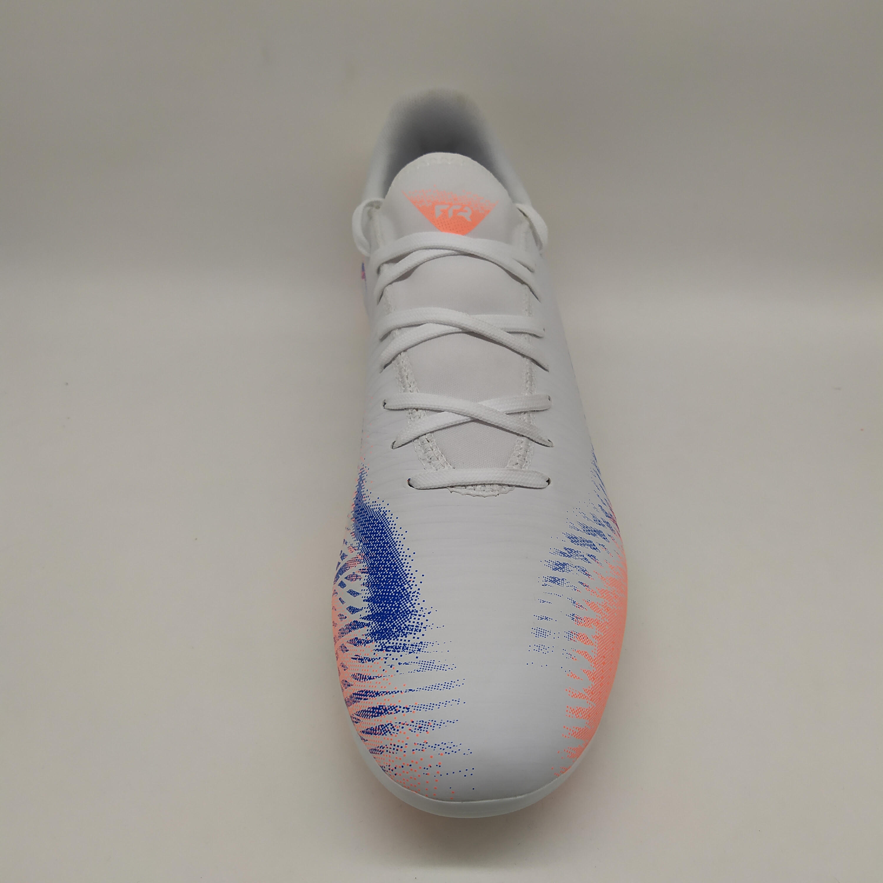CHUTEIRAS DE FUTEBOL CRIANÇA FUTURE 8 PLAY MG -  BRANCO AZUL VERMELHO 7/7