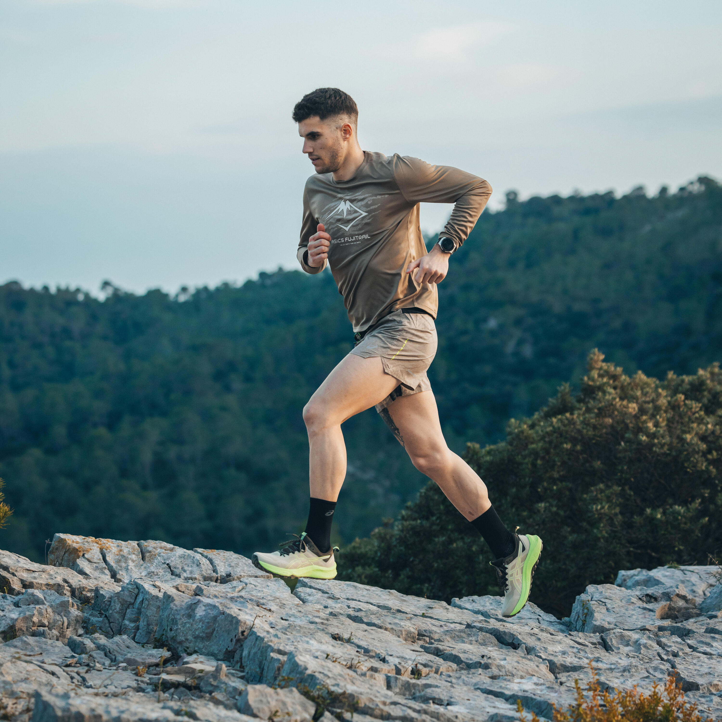 Chaussures de Trail Running Homme, Asics Trabuco Terra 3 vertes 9/11