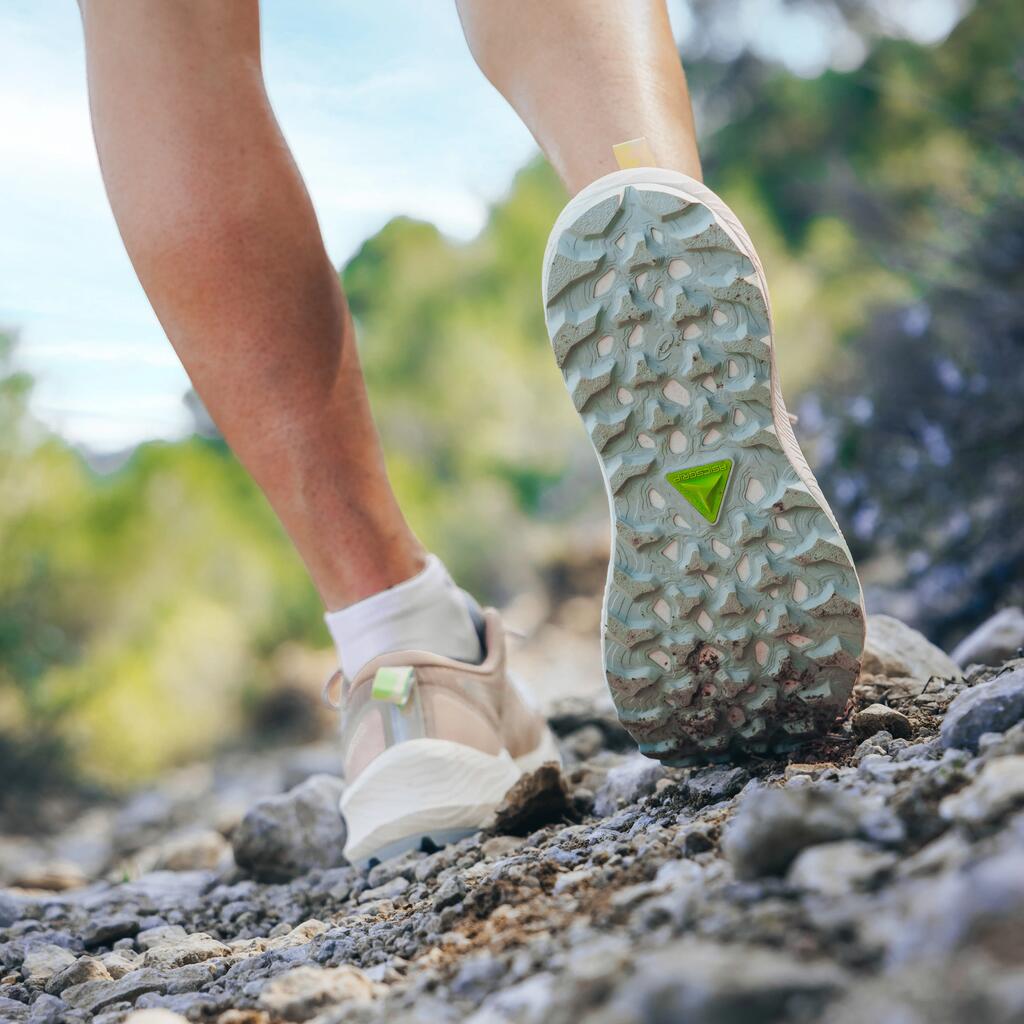 Asics Trabuco Terra 3 ženski tekaški copati - roza/sivi