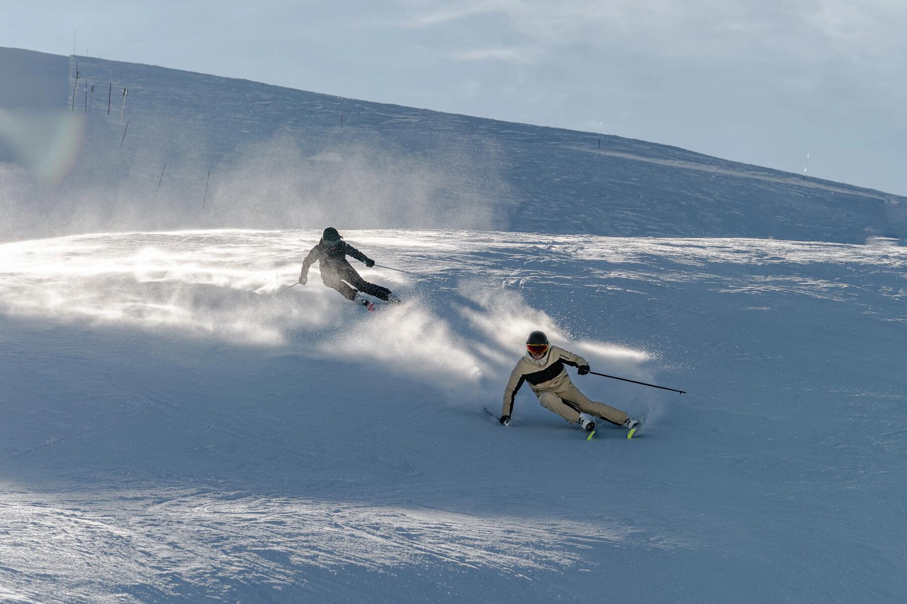 Comment carver en ski : Conseils pour réussir ses virages coupés
