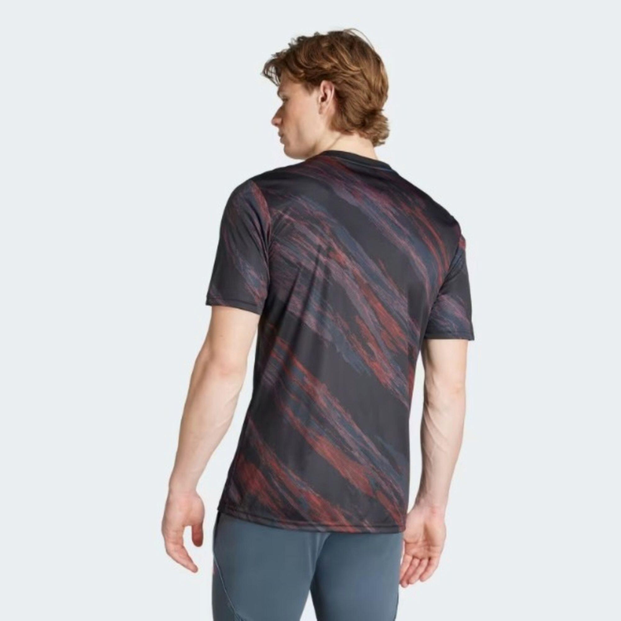 Koszulka piłkarska ADIDAS Bayern Monachium sezon 25/26 na rozgrzewkę 4/5