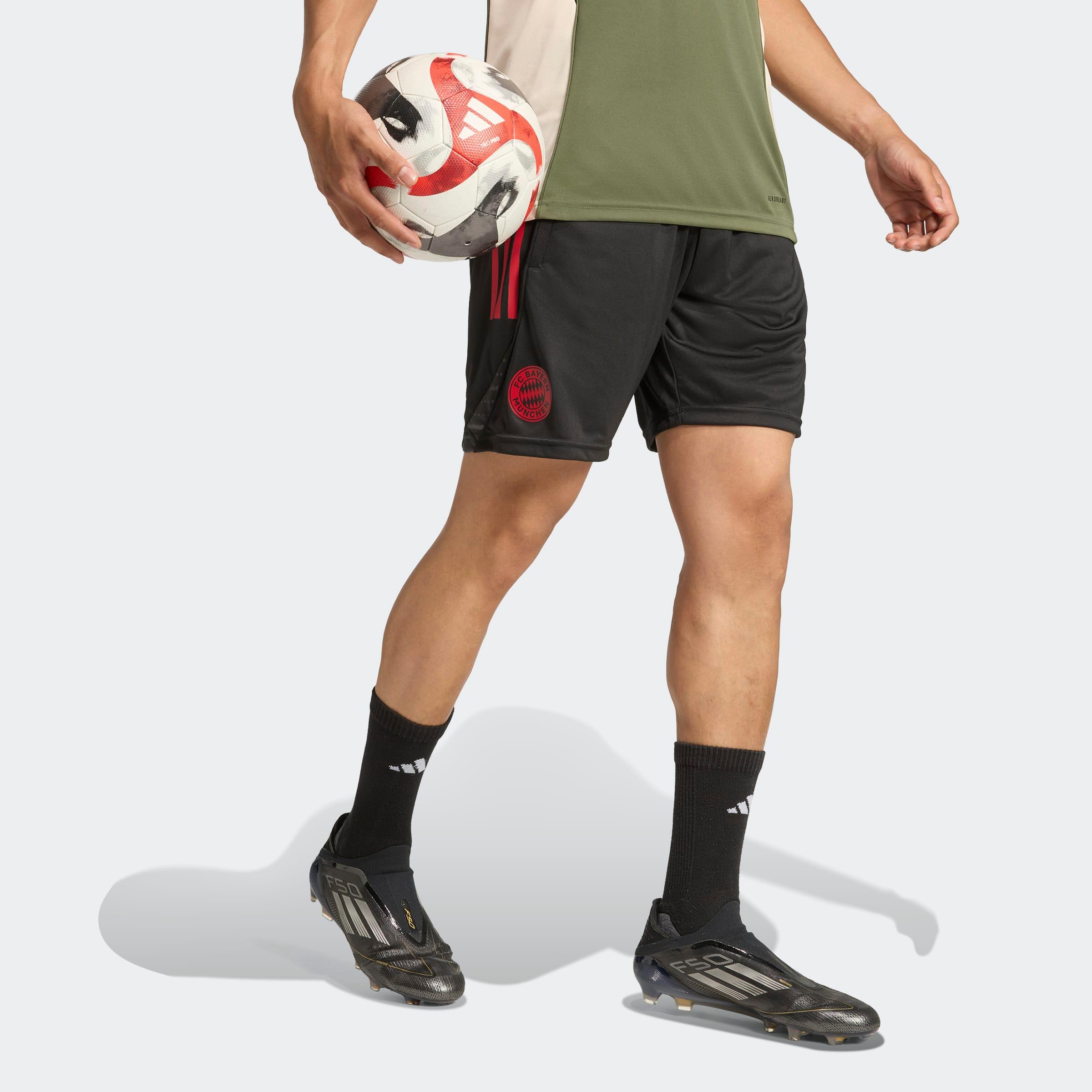 Adidas Damen/Herren Fußball Shorts – Bayern München 25/26 | 04068811934811 Adidas Damen/Herren Fußball Shorts – Bayern München 25/26 | 04068811934811