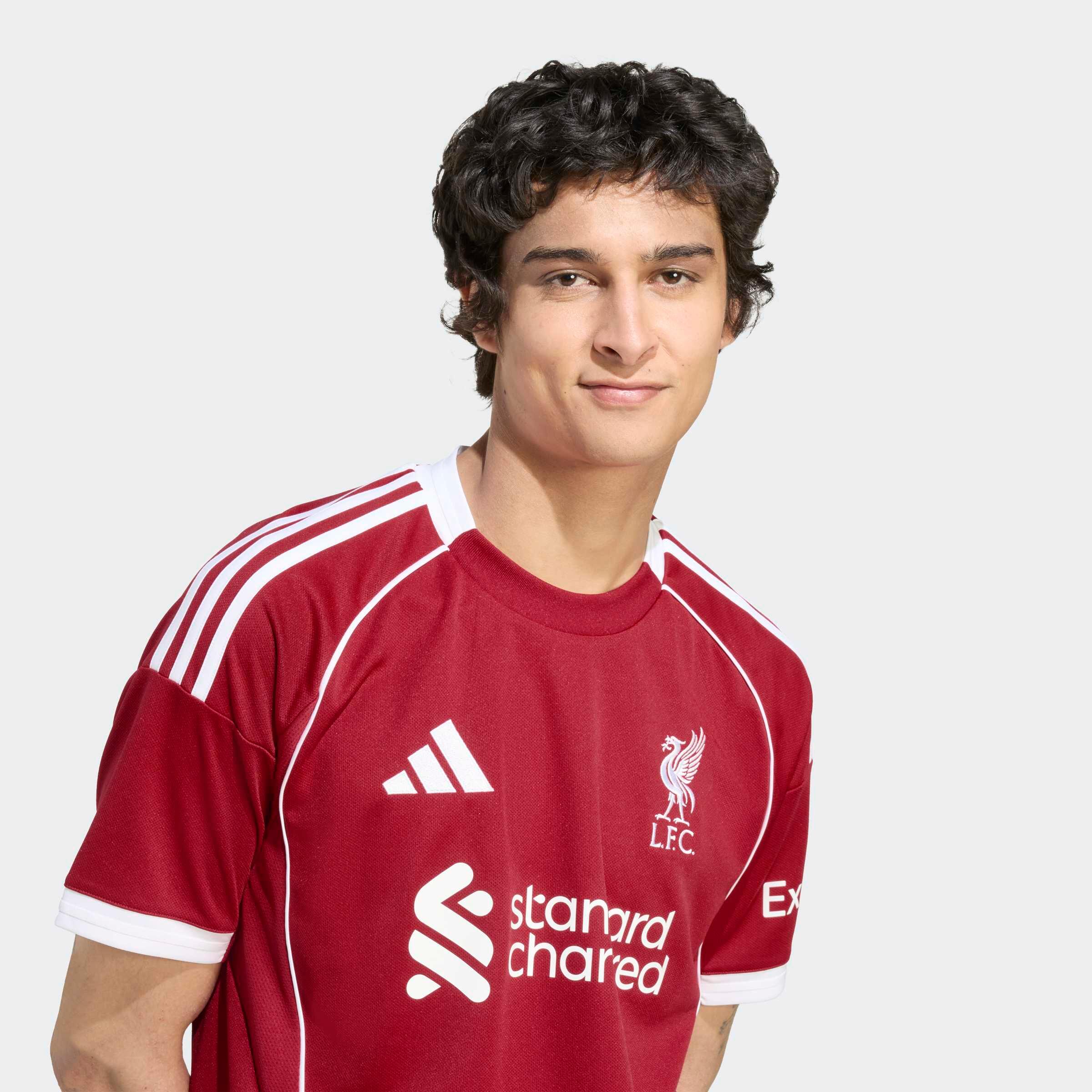 Maillot domicile Liverpool FC saison 25/26 Adulte 6/9