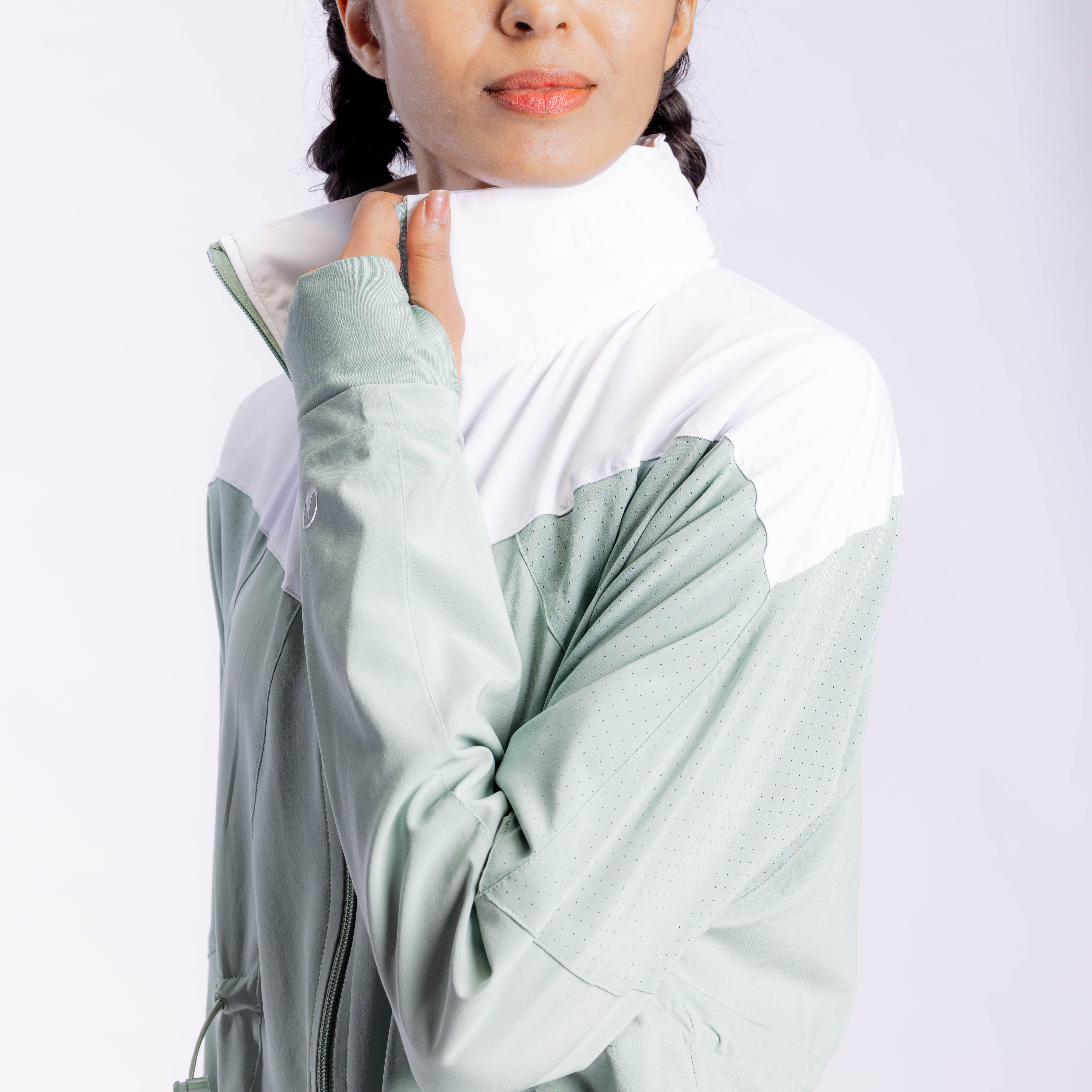 Women Sports Jacket, Hooded, Quick Dry and Lightweight FJA 500 - Frozen Green