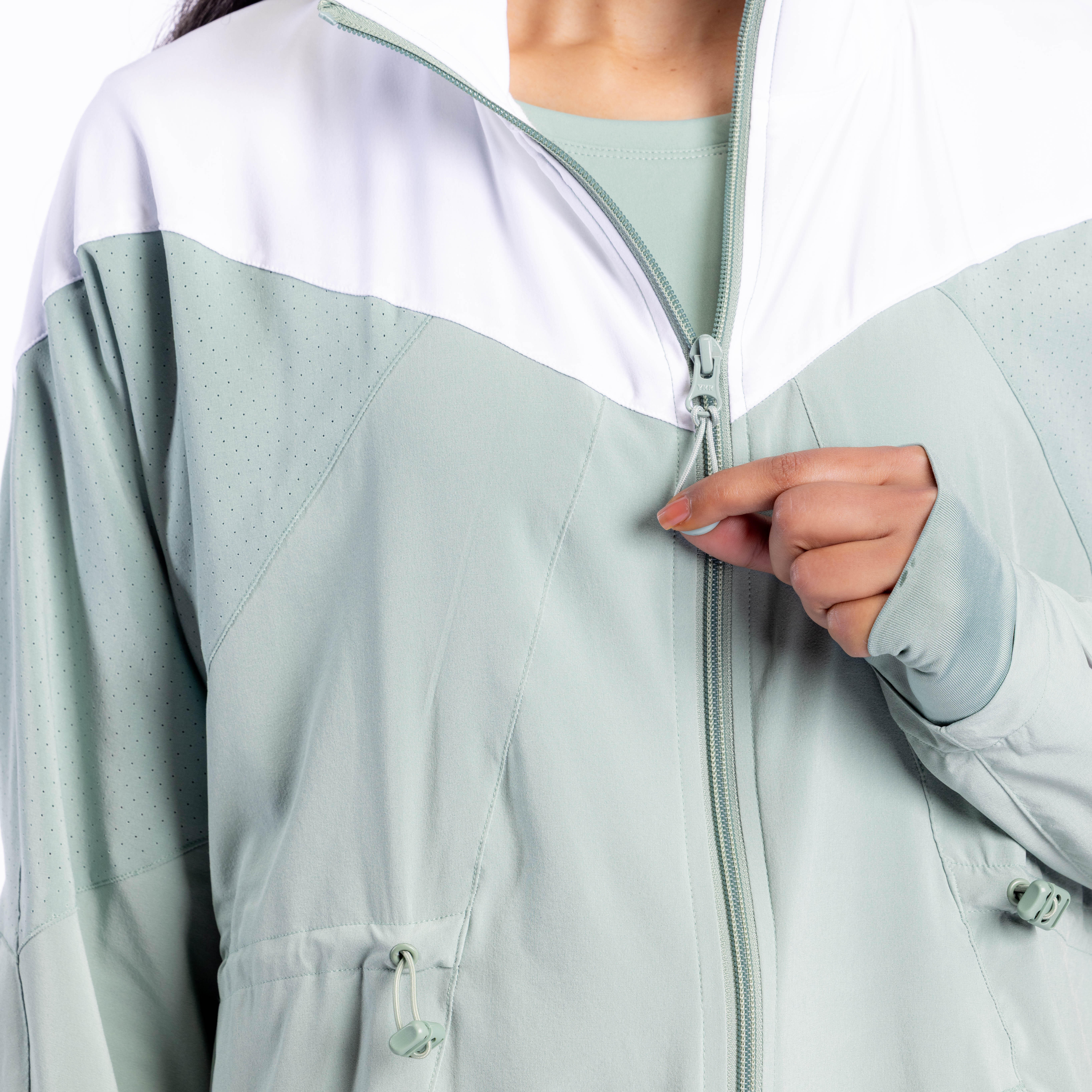 Women Sports Jacket, Hooded, Quick Dry and Lightweight FJA 500 - Frozen Green