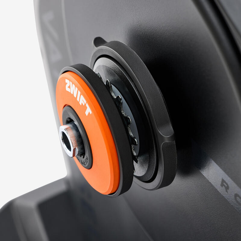 Home trainer RCR conectat cu „Zwift Cog and Click”