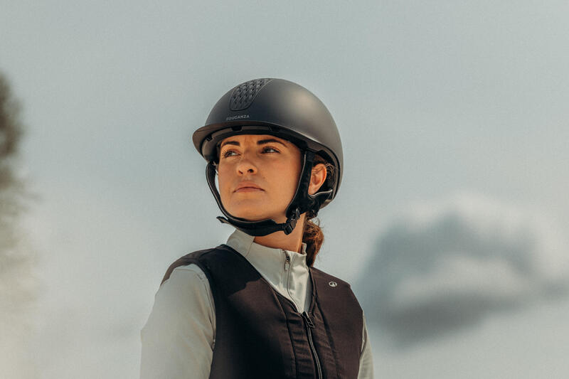 Comment choisir un casque d'équitation ?