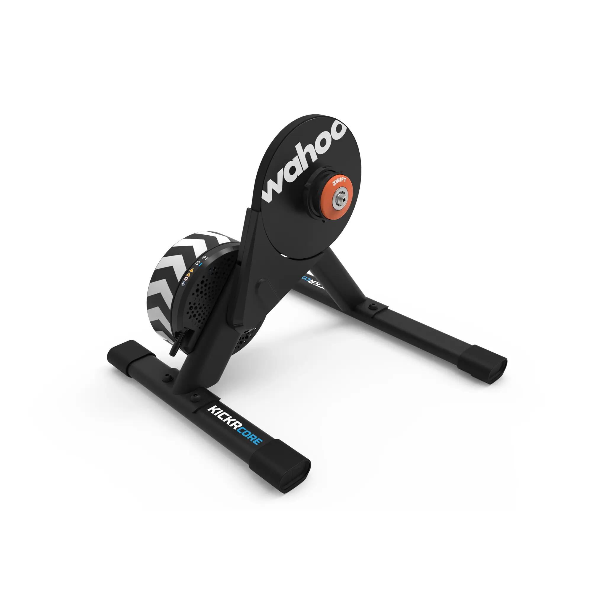 Home trainer rulli Wahoo KICKR CORE 2 con Zwift Cog e Click Smart Trainer 3/12