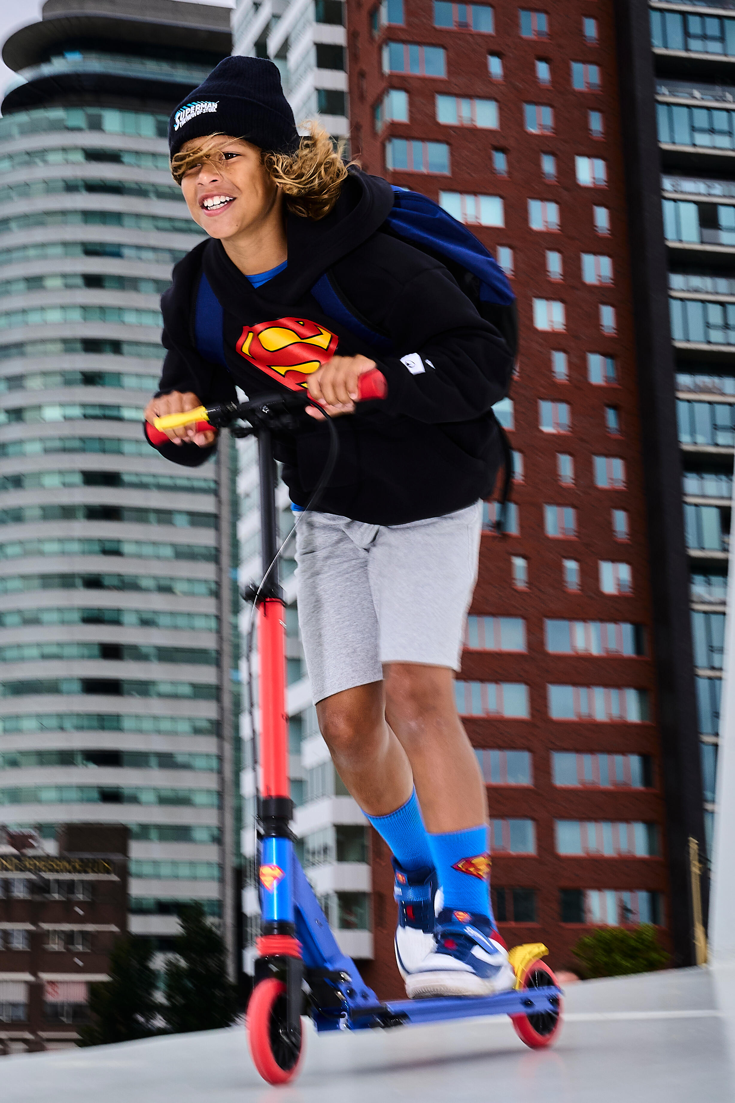 Patinete Ajustable Scooter Niños Oxelo MID5 Superman con freno en manillar 10/14