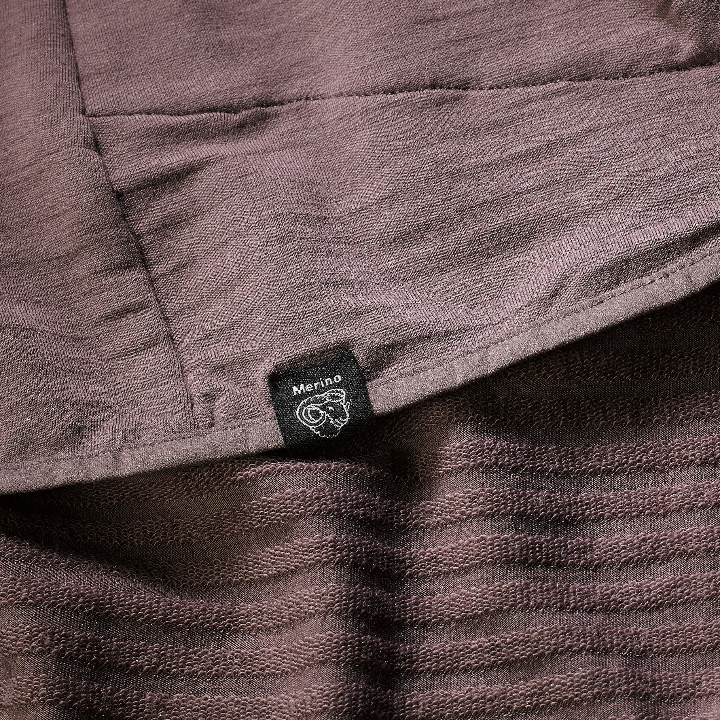 Pull technique à capuche en laine mérinos femme, Resist marron 9/11