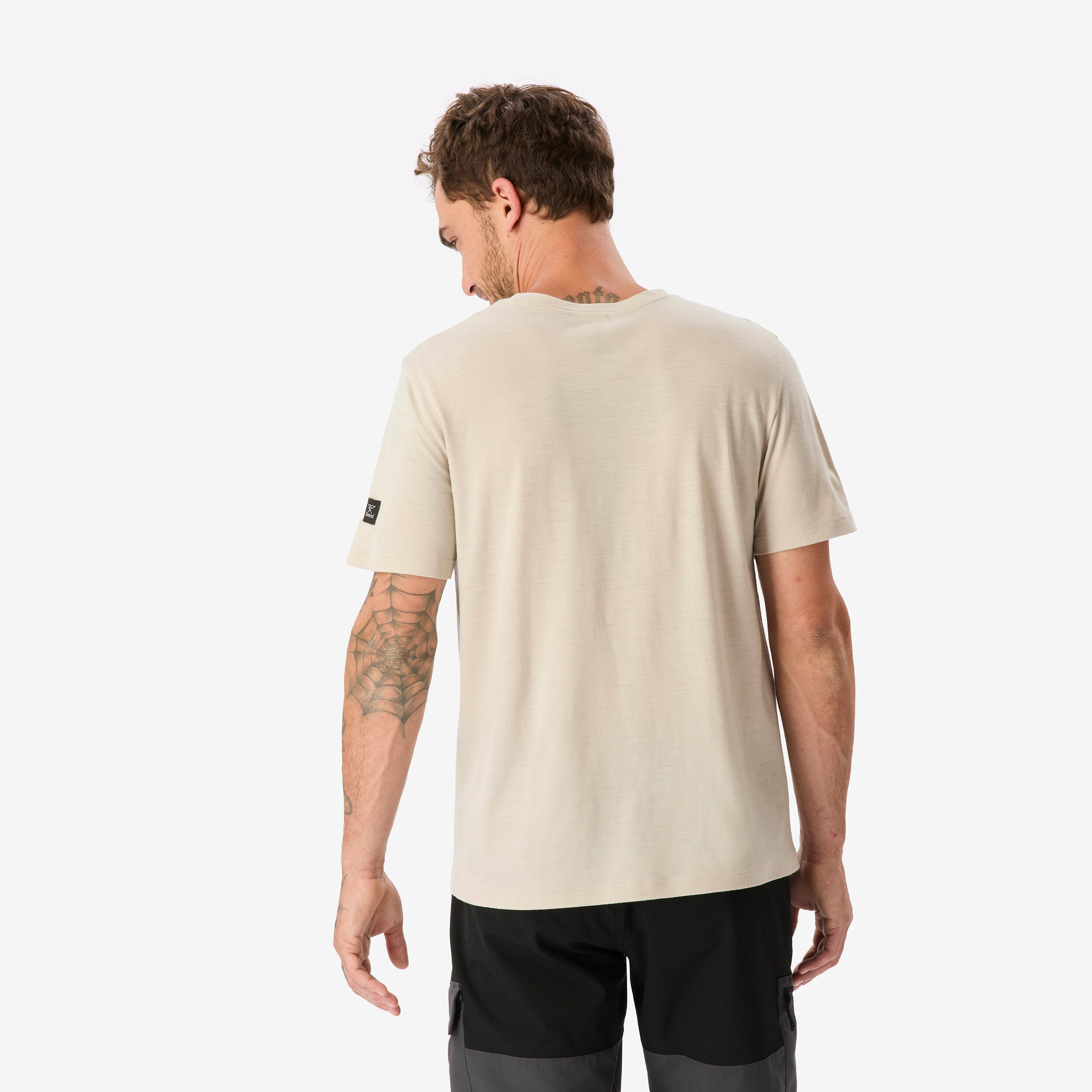 T-shirt de longue randonnée en laine mérinos homme 4/8