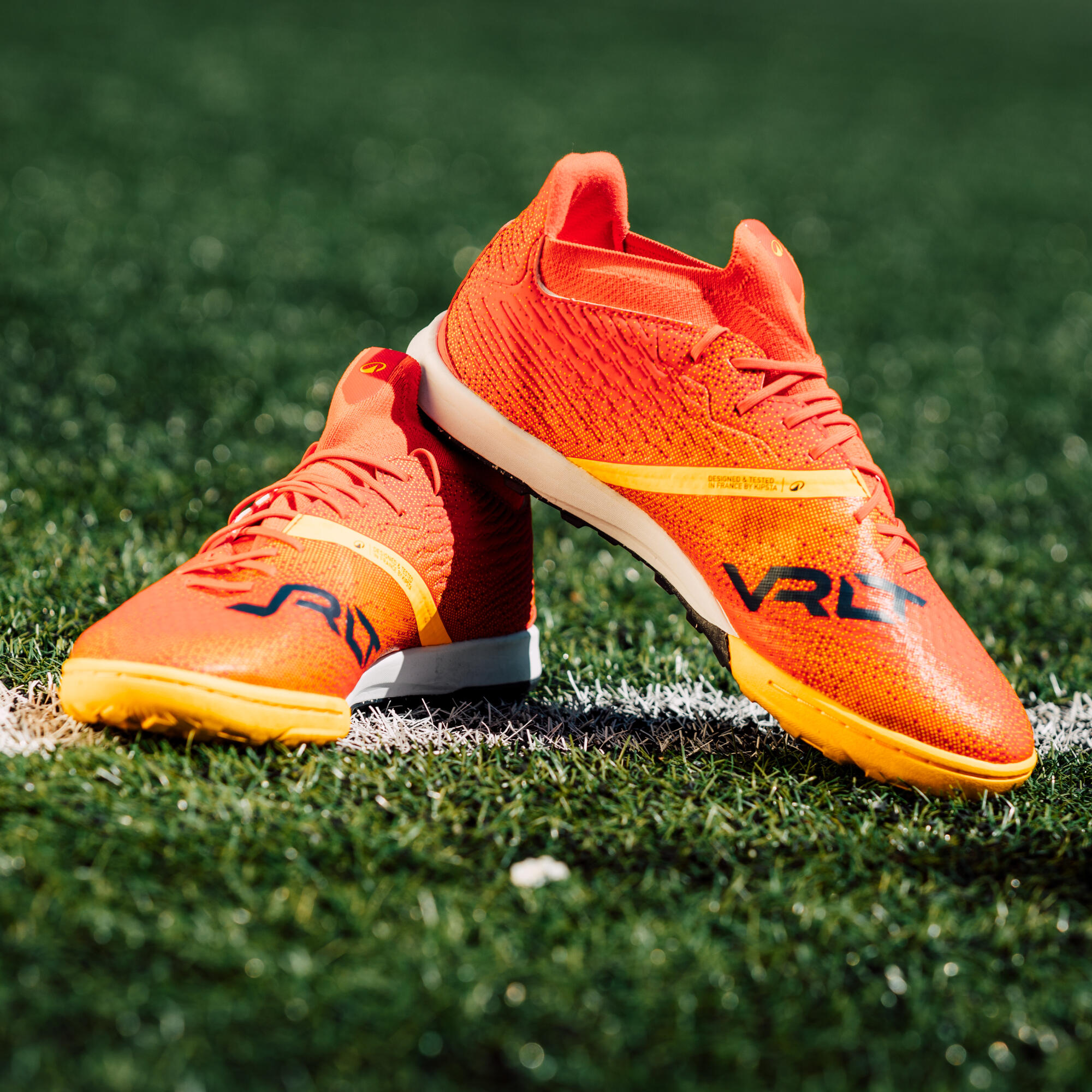 Fotbalové kopačky Viralto III 3D Air Mesh Turf pro dospělé 13/15