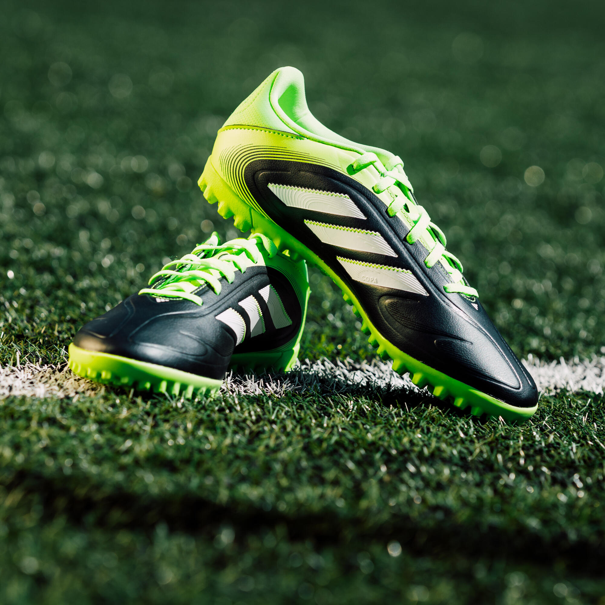 Kopačky Copa Pure III Club Turf pro dospělé 11/12