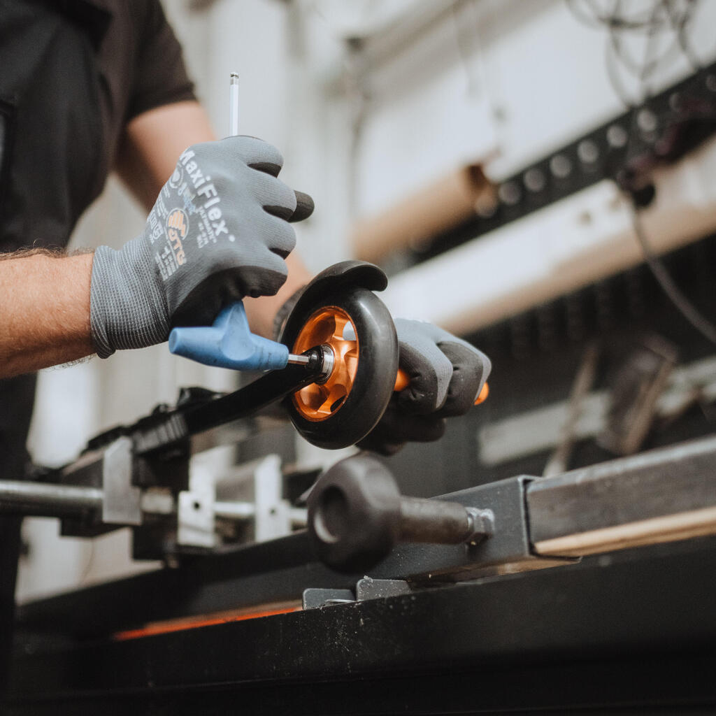 REPAIR PACKAGE / REPLACEMENT OF ROLLER SKI WHEELS