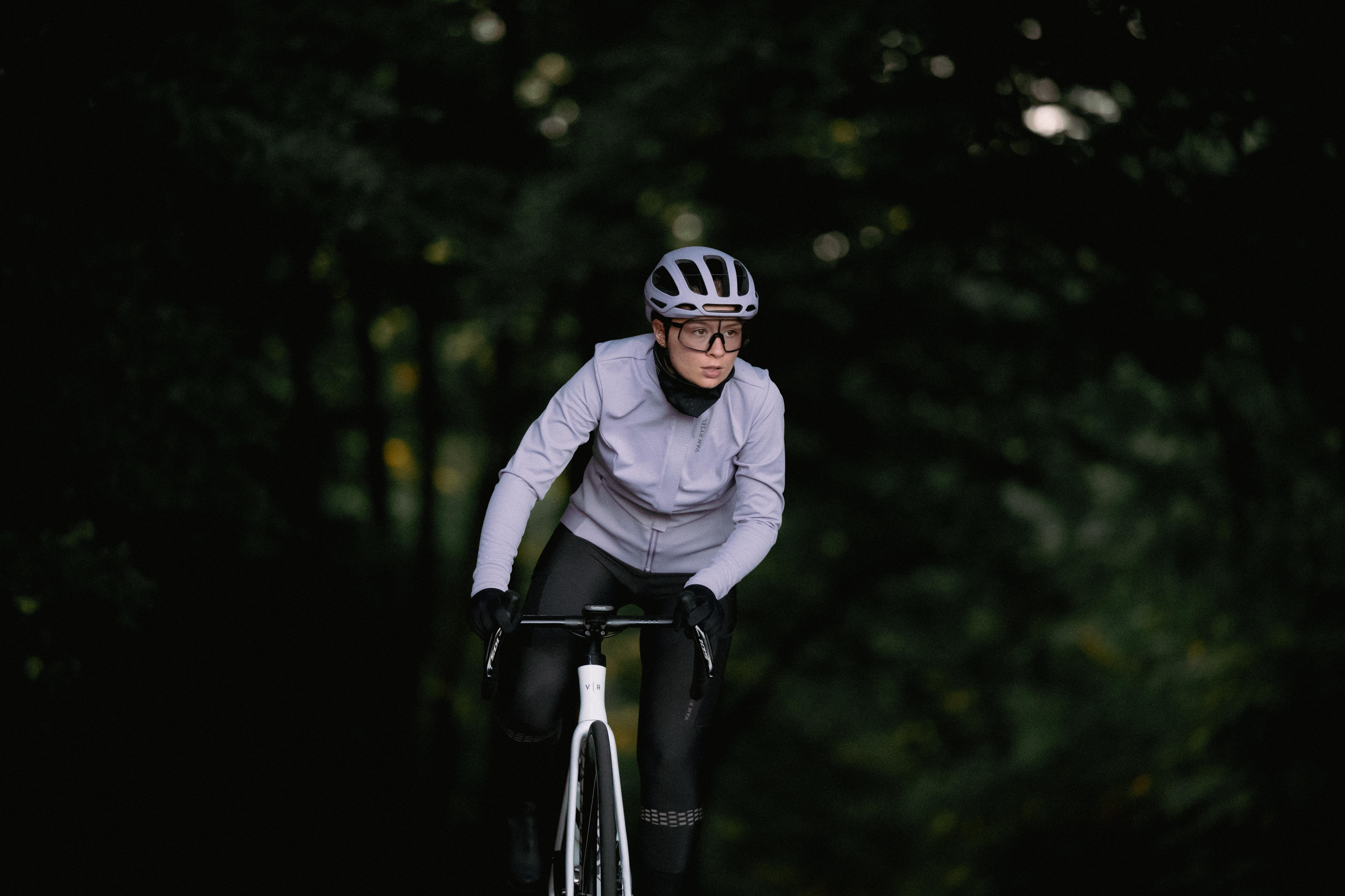 Veste vélo imperméable et élégante pour la ville V37-12 - VEST PARIS