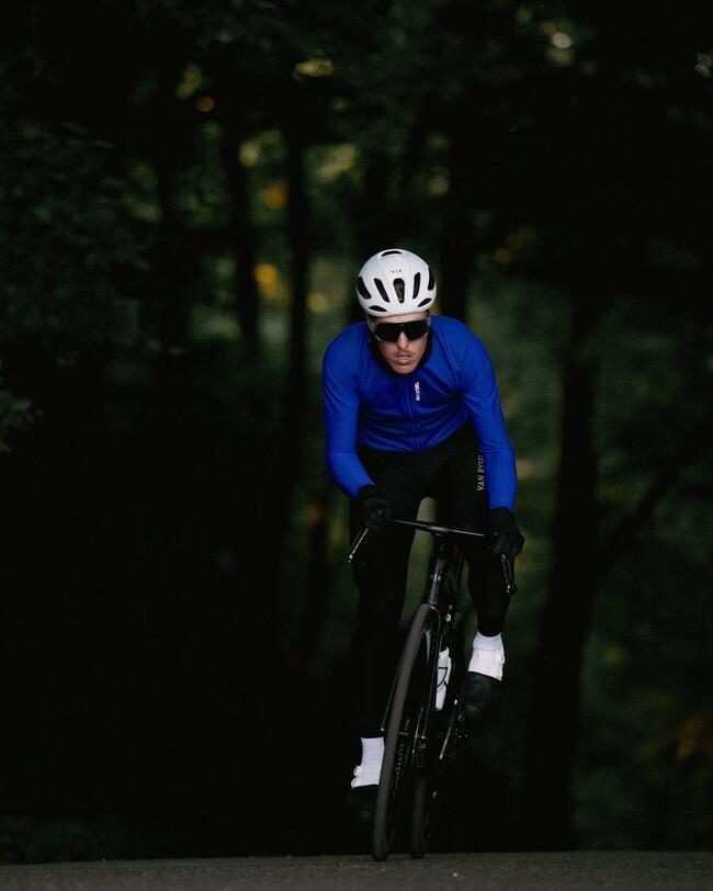 Ciclista a pedalar